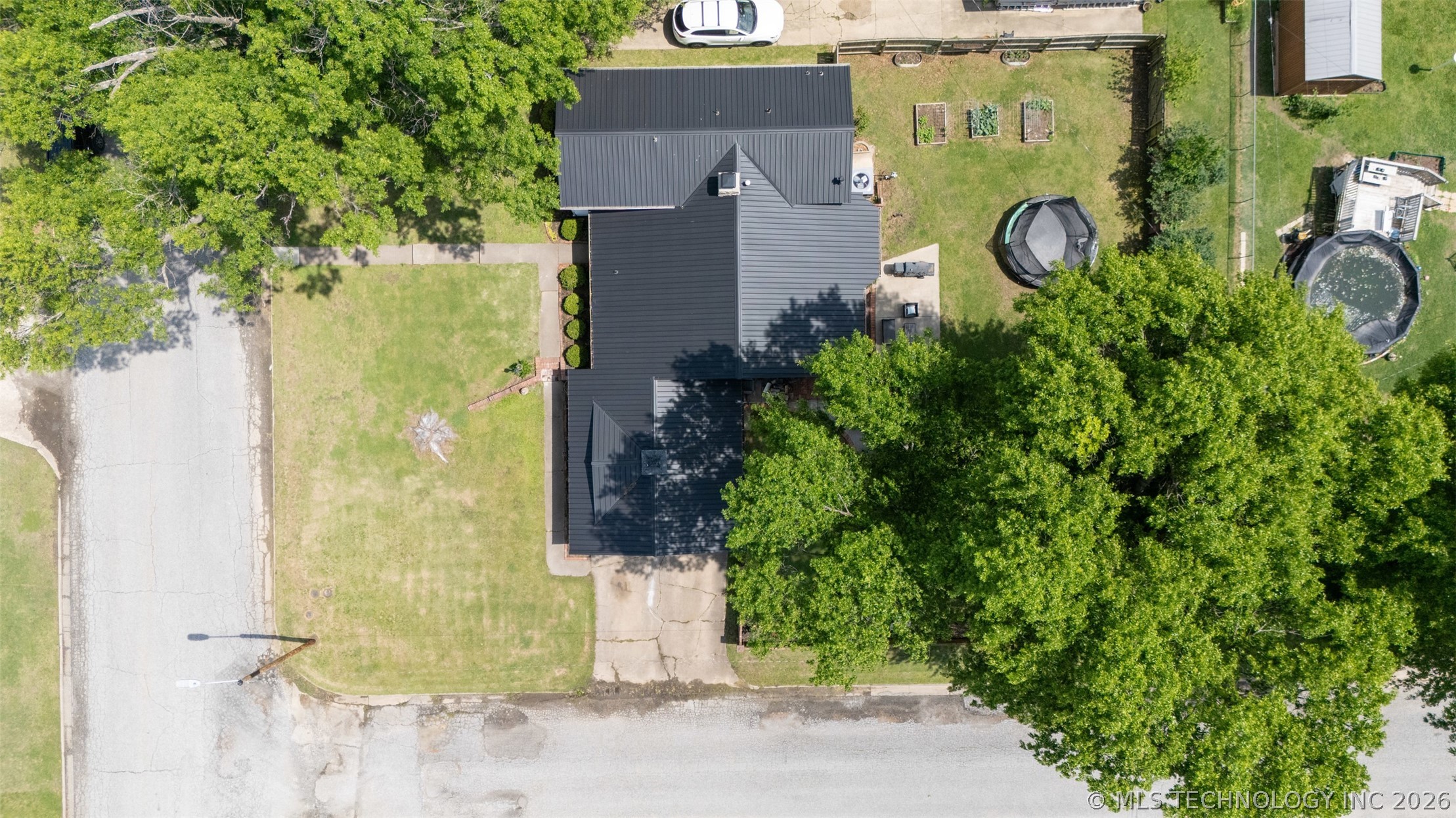 2102 Yale Avenue Miami OK 74354