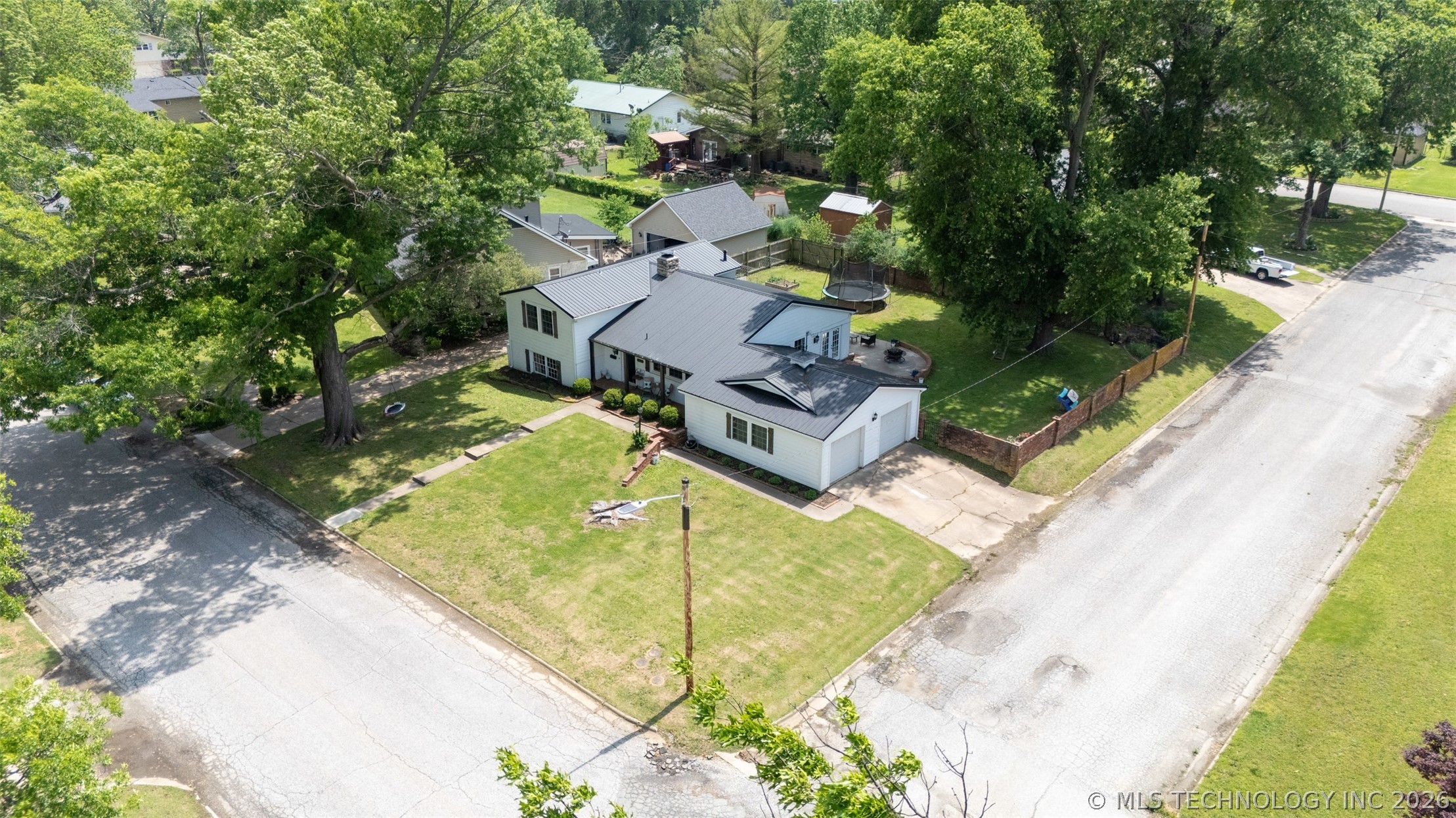 2102 Yale Avenue Miami OK 74354