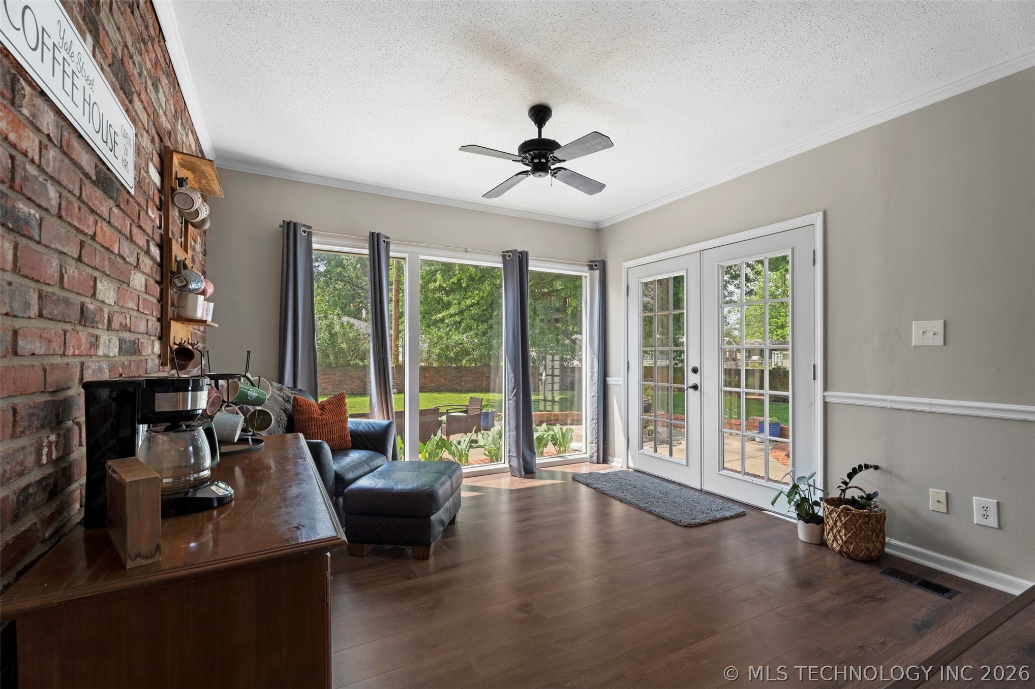 2102 Yale Avenue Miami OK 74354