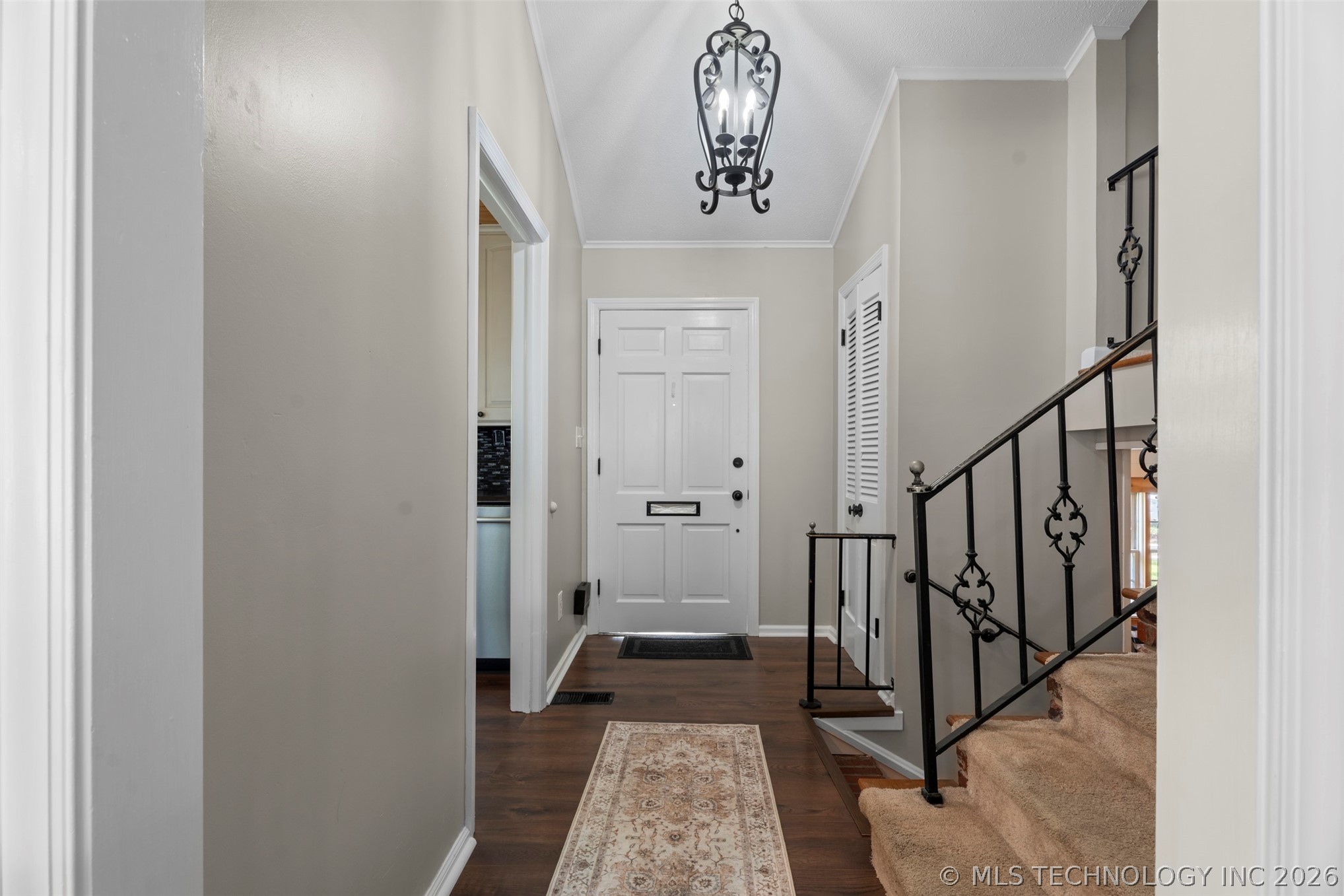 2102 Yale Avenue Miami OK 74354