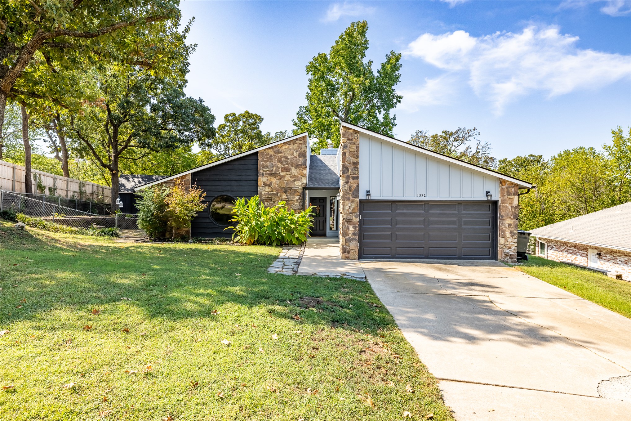 1382 Forest Lane Catoosa OK 74015