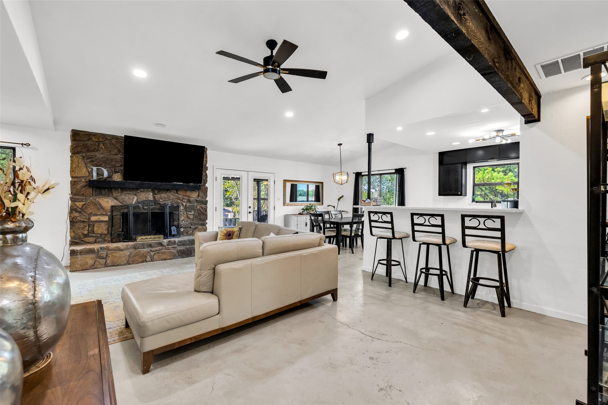 1382 Forest Lane Catoosa OK 74015