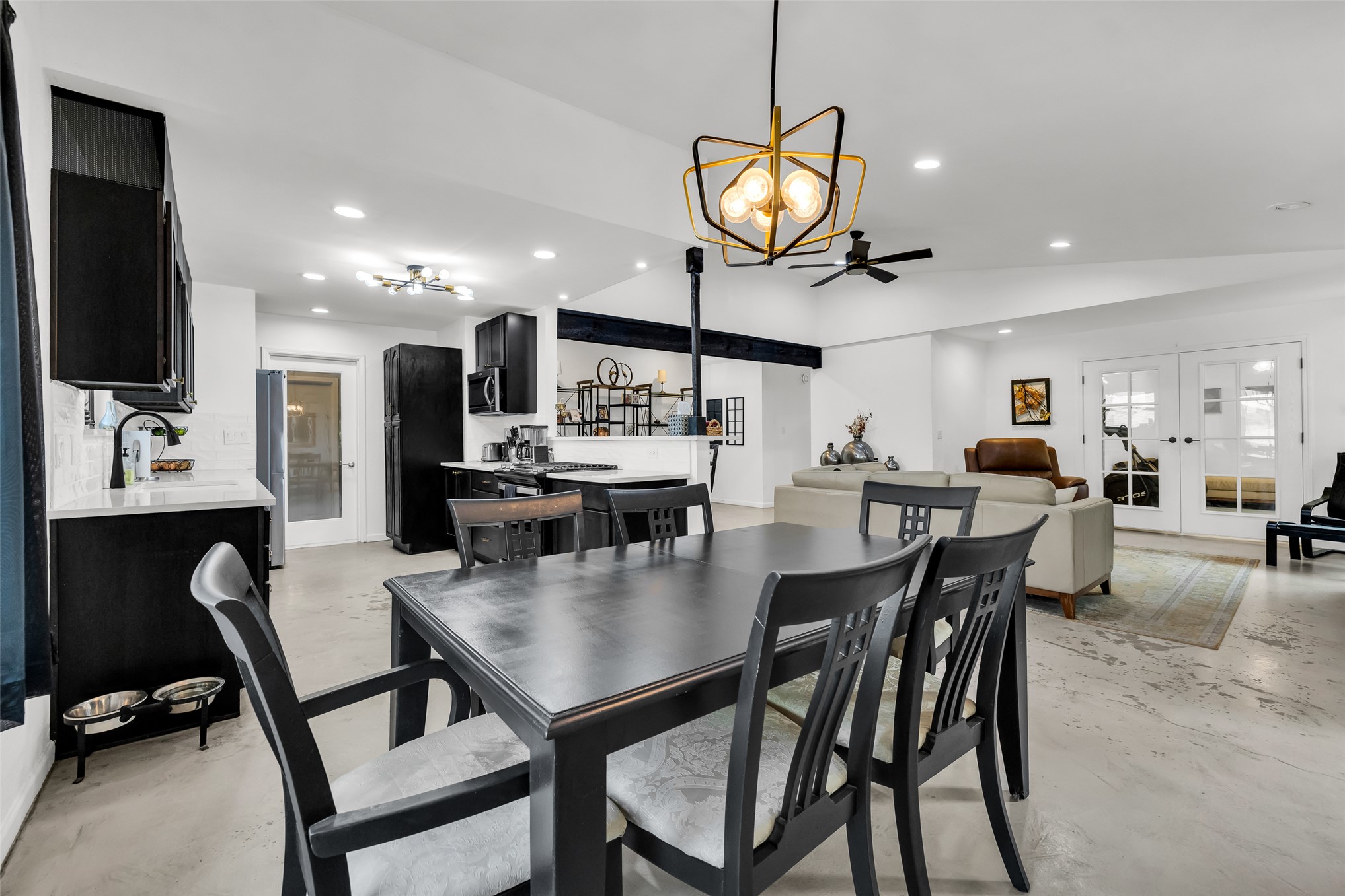 1382 Forest Lane Catoosa OK 74015