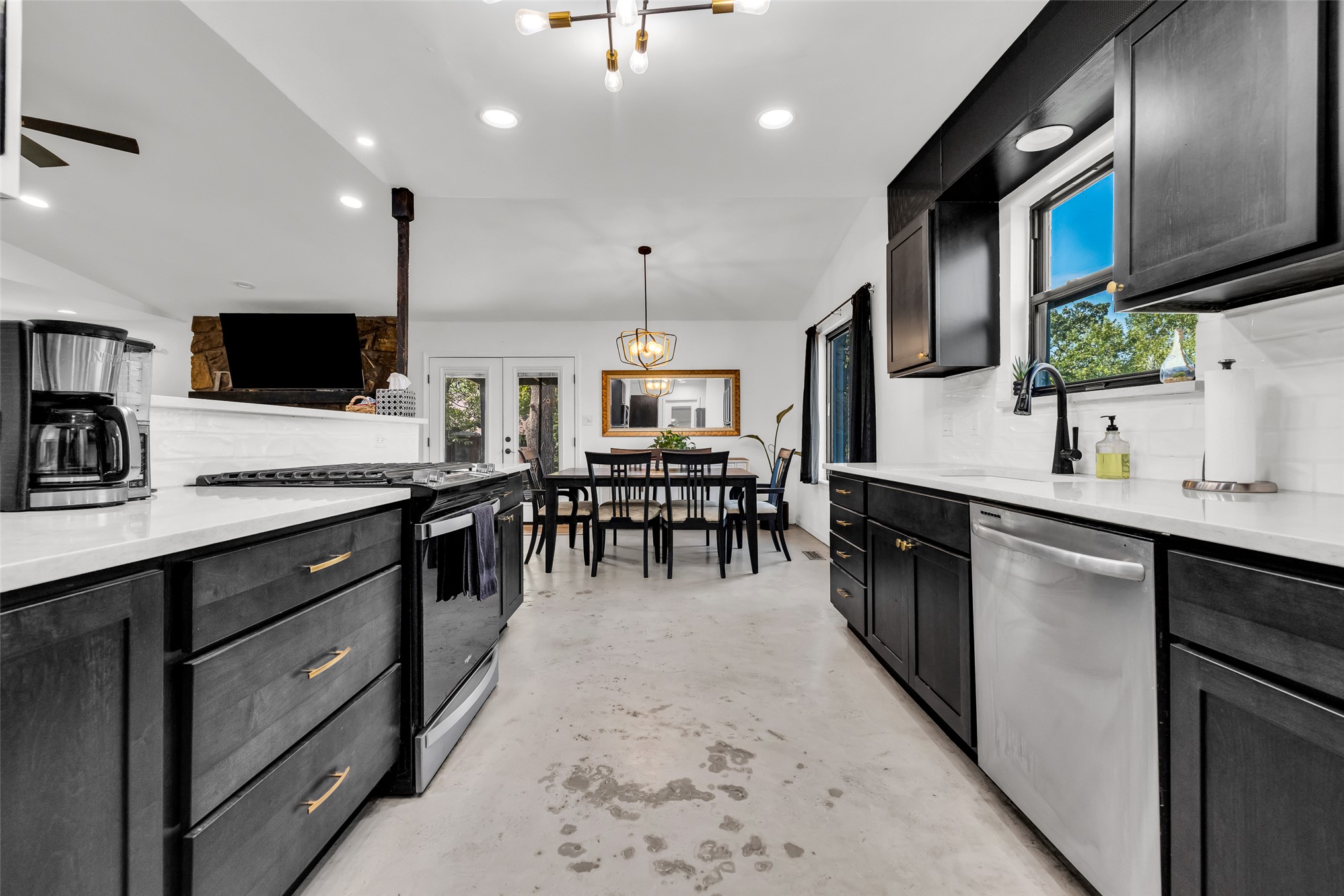 1382 Forest Lane Catoosa OK 74015