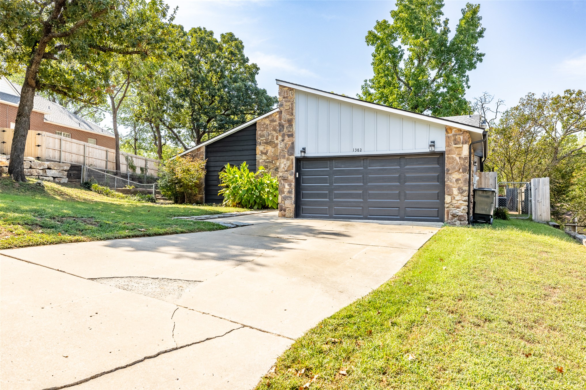 1382 Forest Lane Catoosa OK 74015