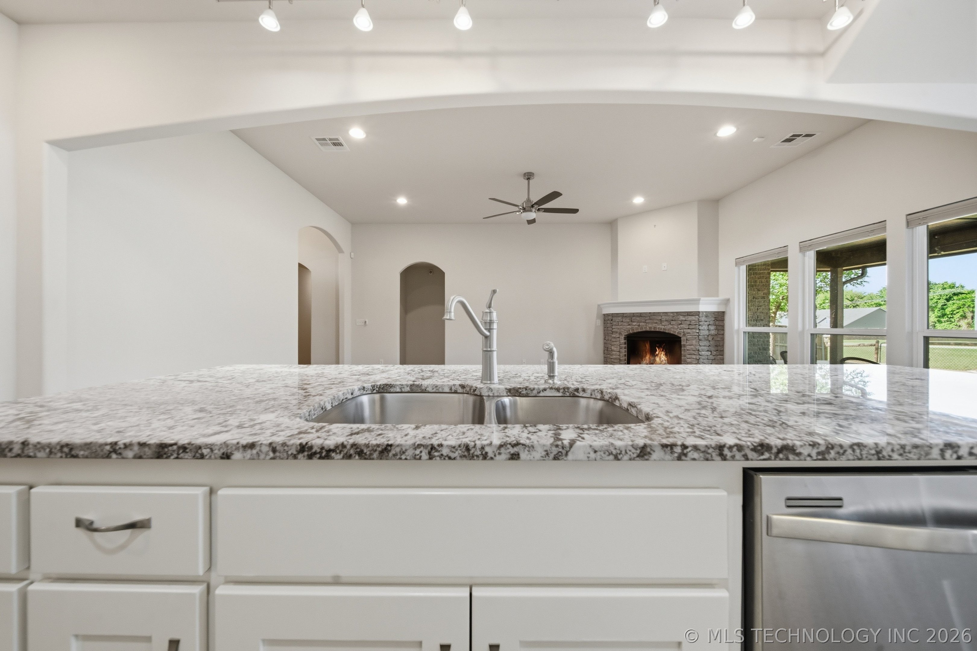 3730 S 13th Place Broken Arrow OK 74011