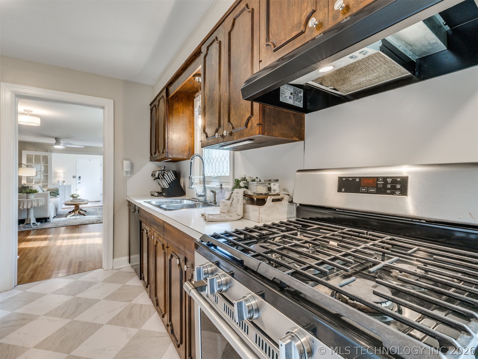 4168 E 1st Street Tulsa OK 74112