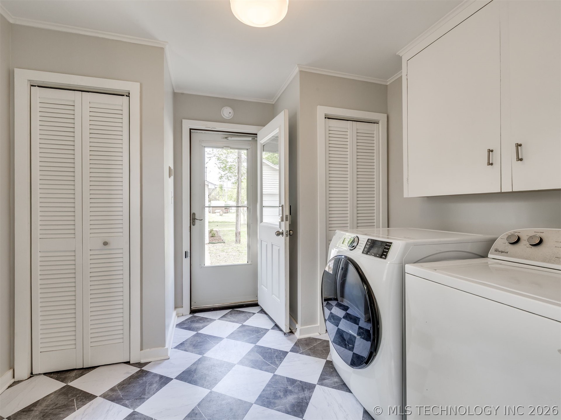 4168 E 1st Street Tulsa OK 74112