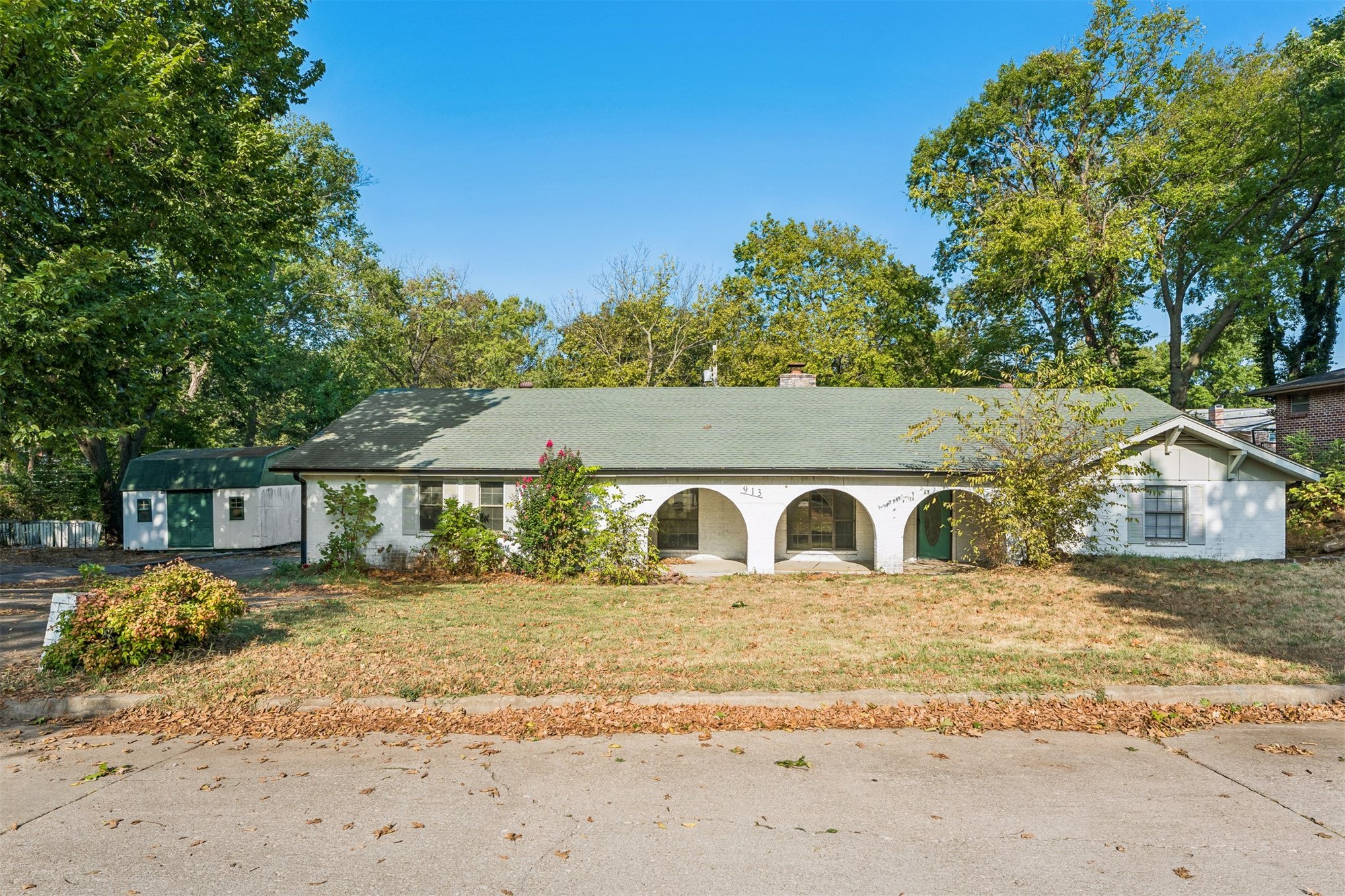 913 Sandstone Avenue Bartlesville OK 74006