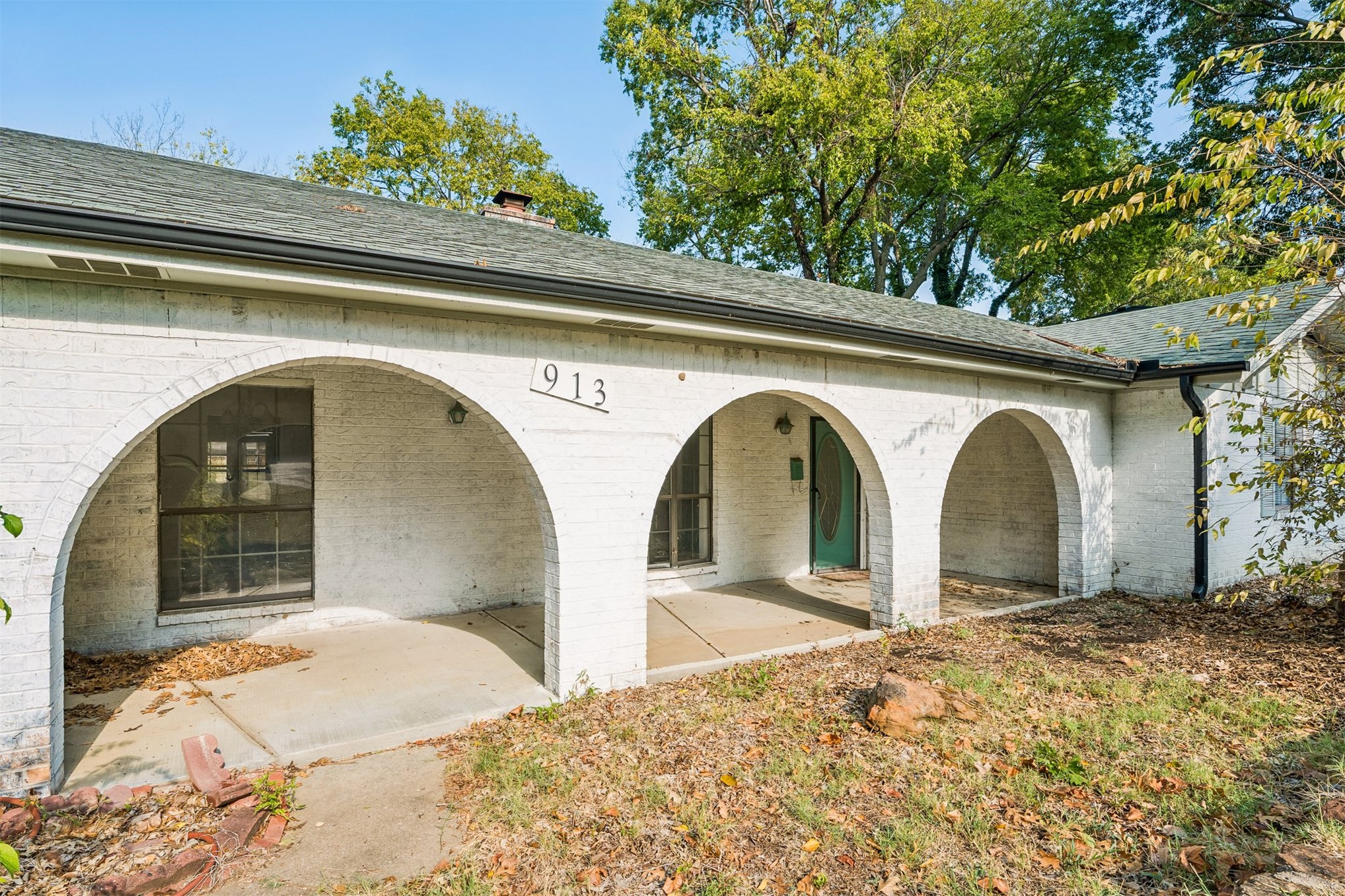 913 Sandstone Avenue Bartlesville OK 74006