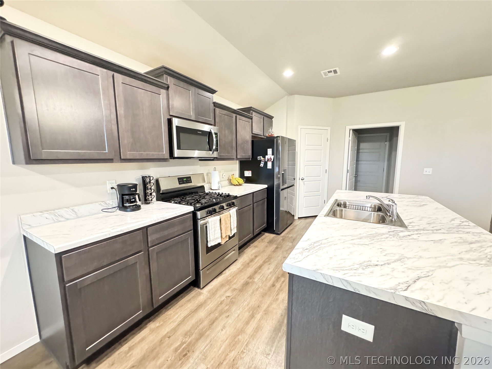3907 S 150th Eastavenue Tulsa OK 74134