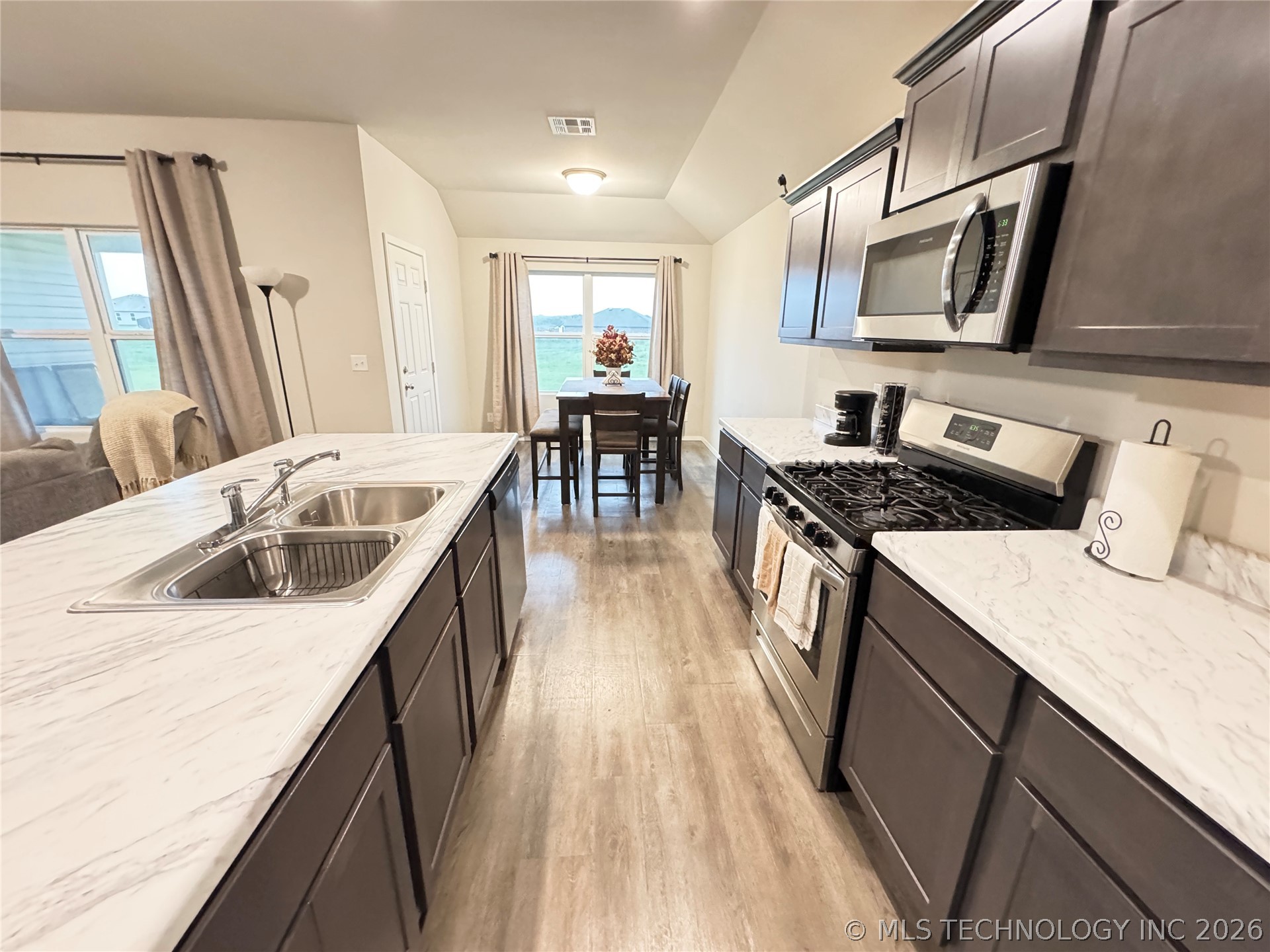 3907 S 150th Eastavenue Tulsa OK 74134