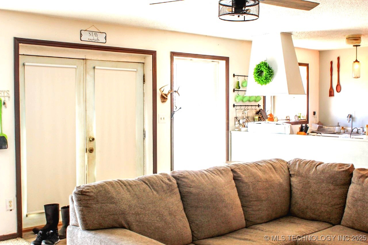 5452 W 730 Road Hulbert OK 74441