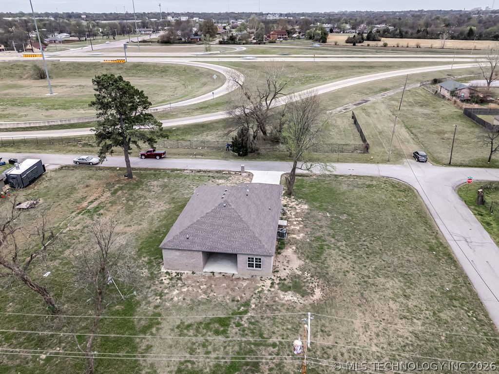 2209 E 31st Place Tulsa OK 74110