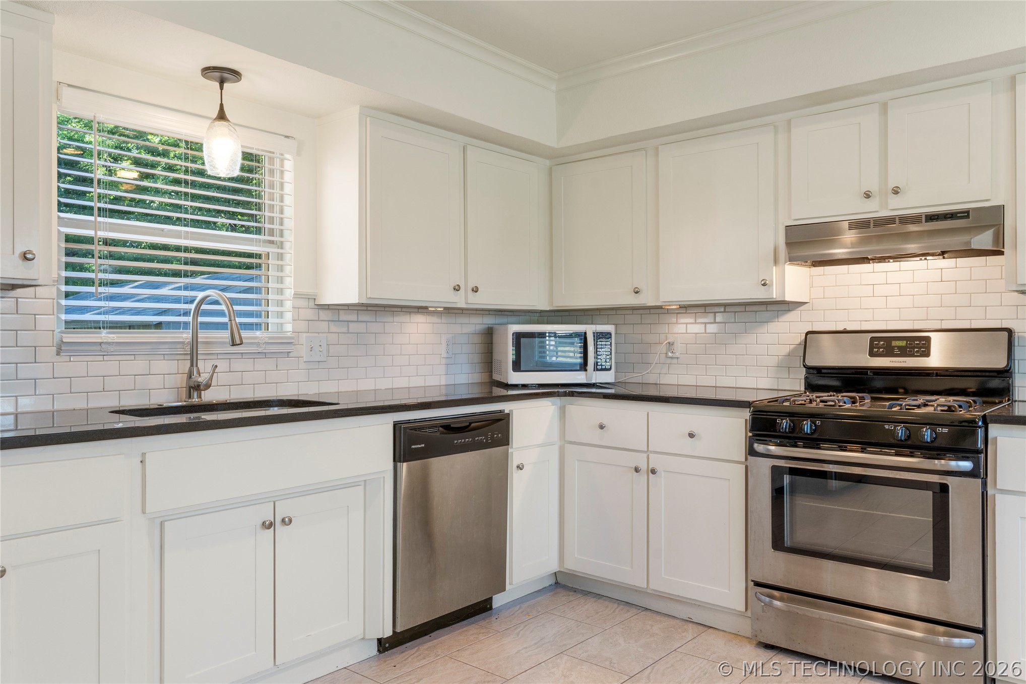 7913 E 129th Street Bixby OK 74008