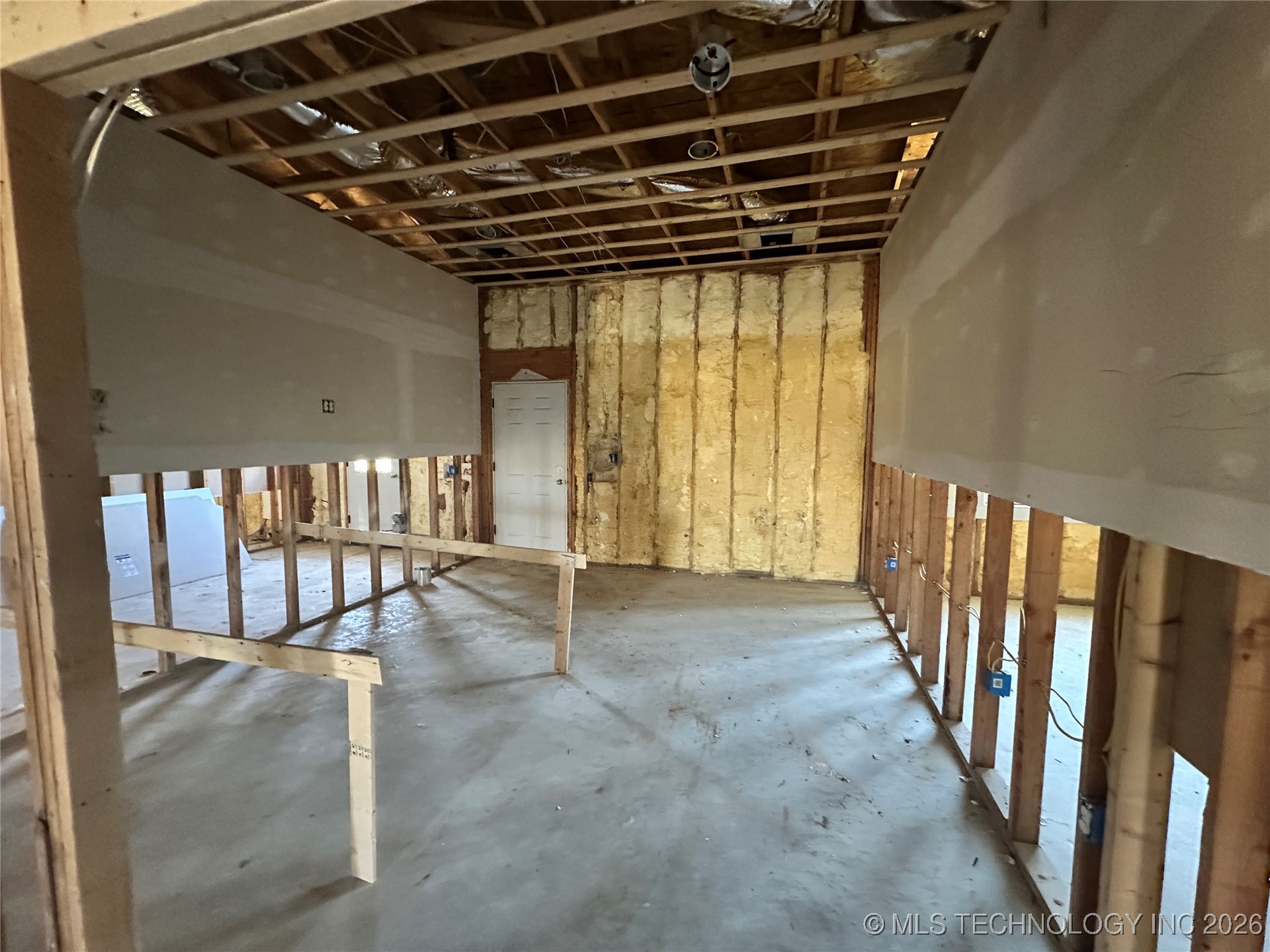 1860 W Bumpass Hendrix OK 74741