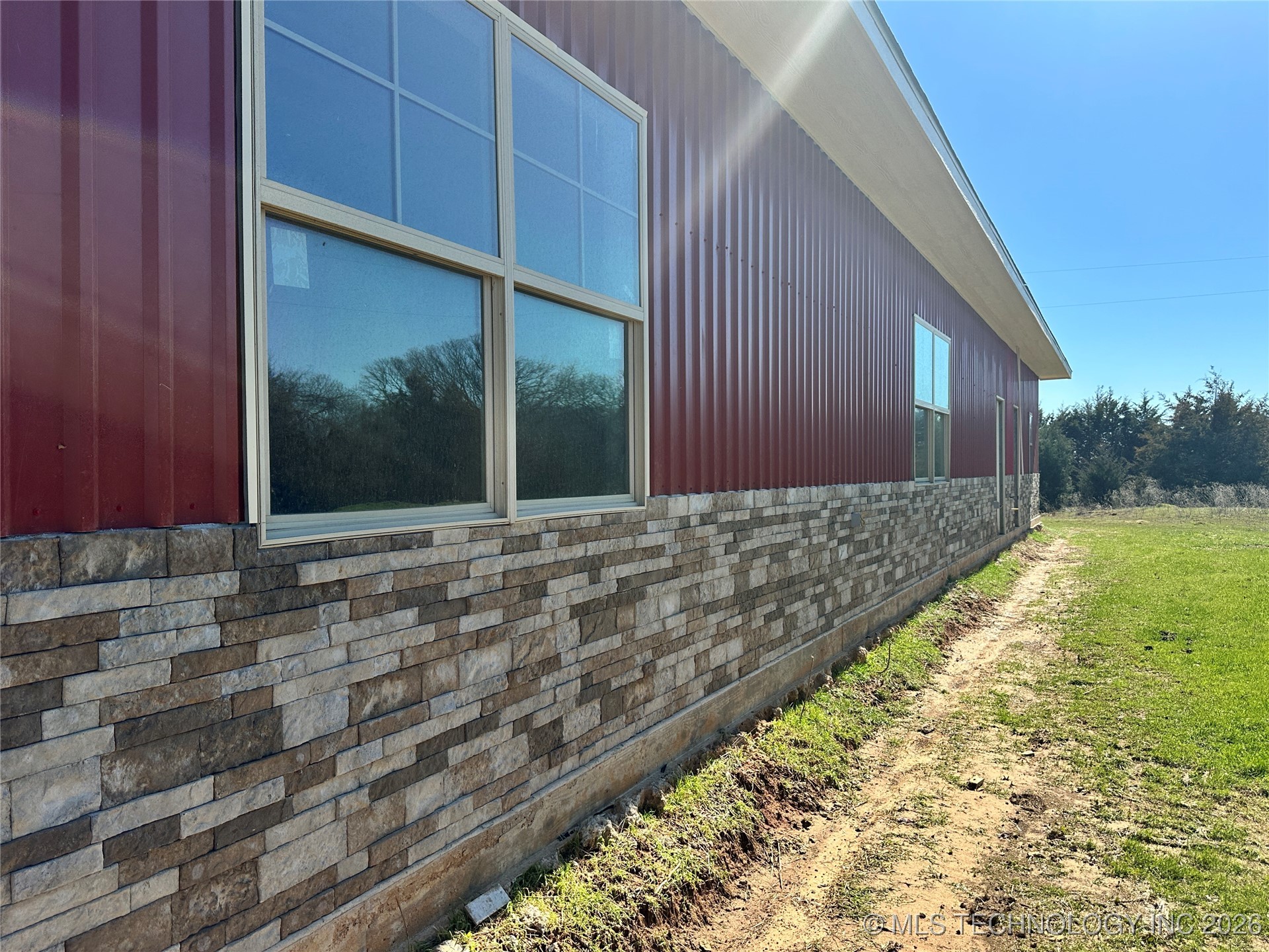 1860 W Bumpass Hendrix OK 74741