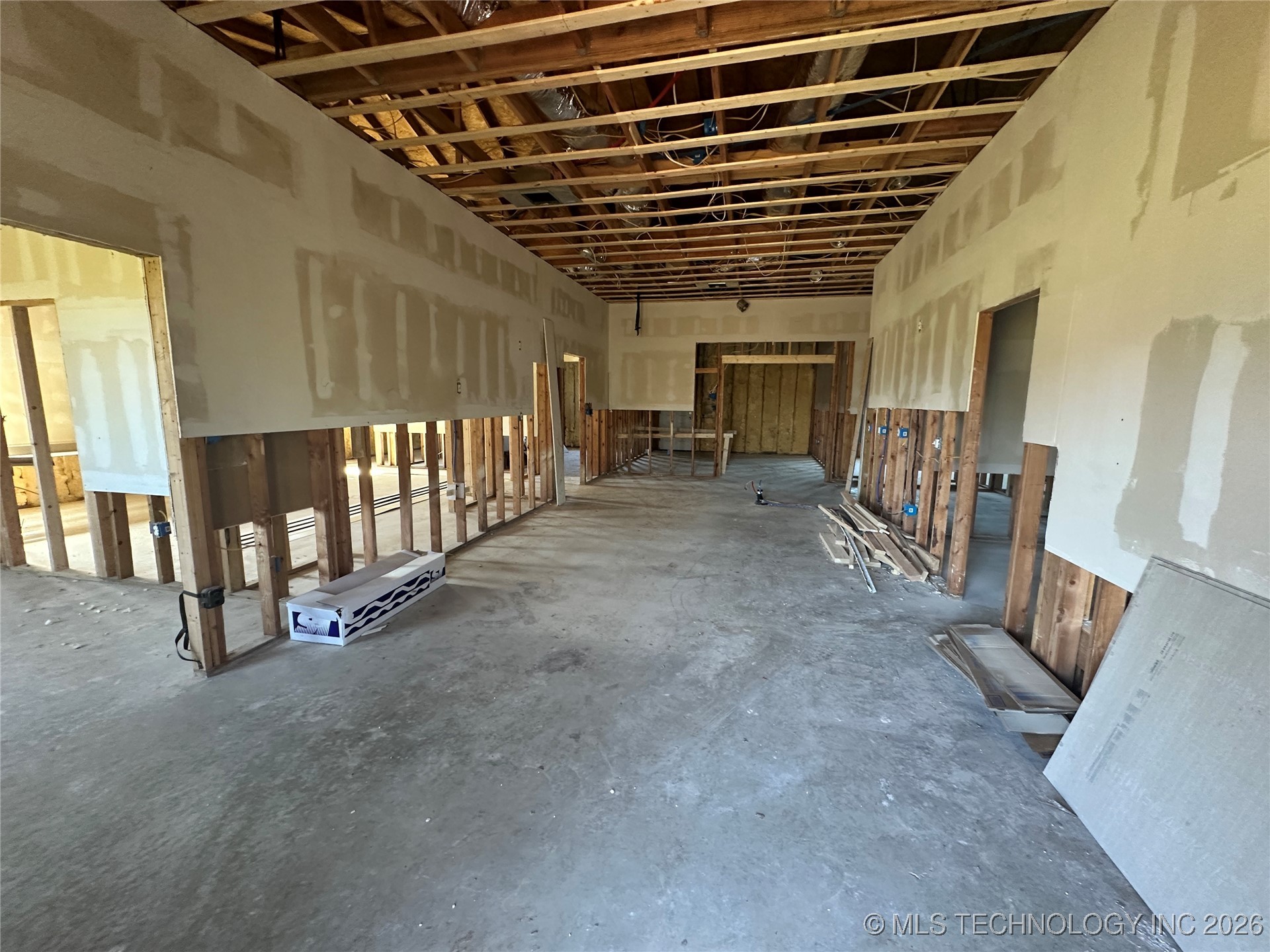 1860 W Bumpass Hendrix OK 74741