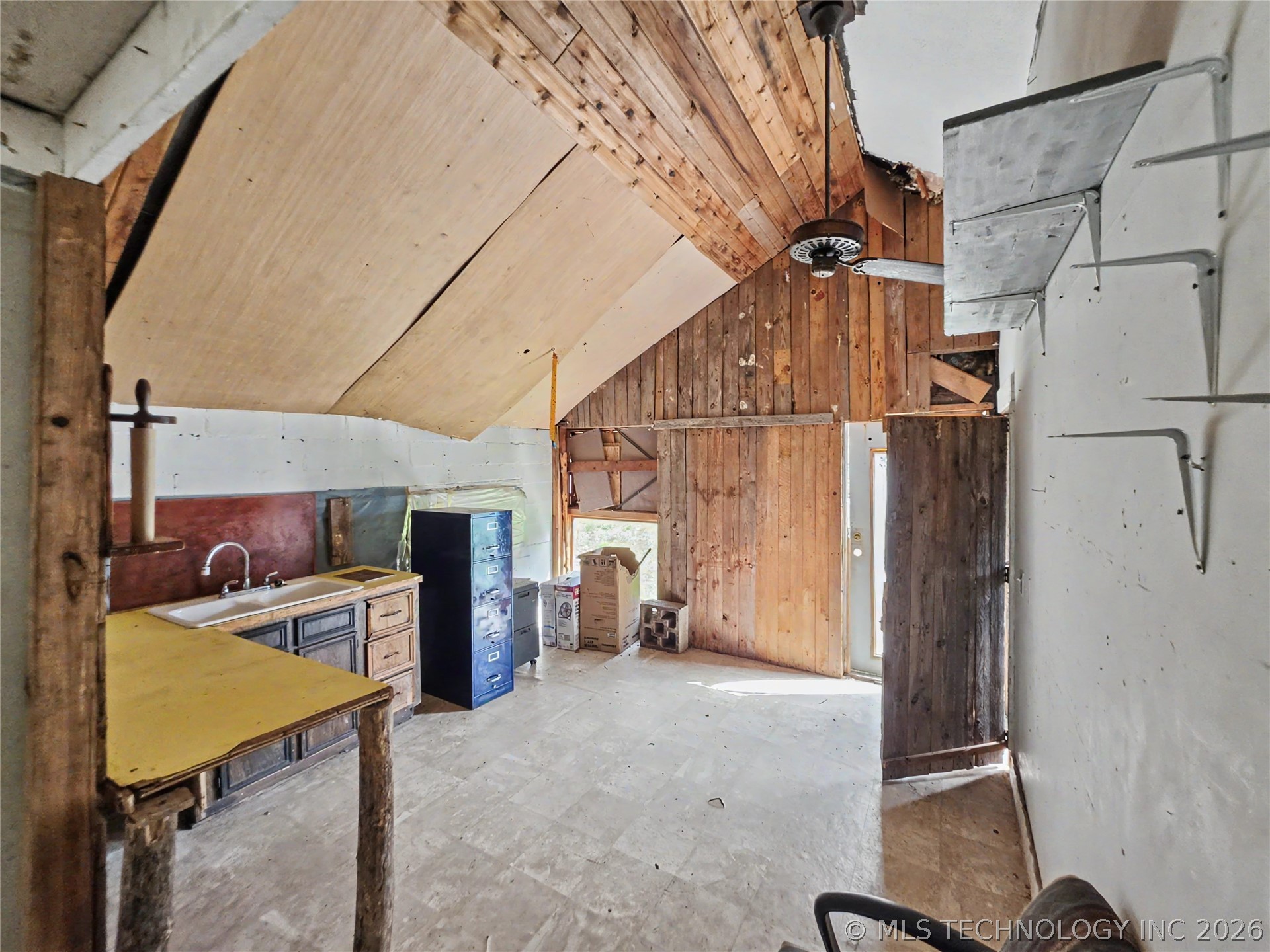 20544 E Whipperwill Road Tahlequah OK 74464