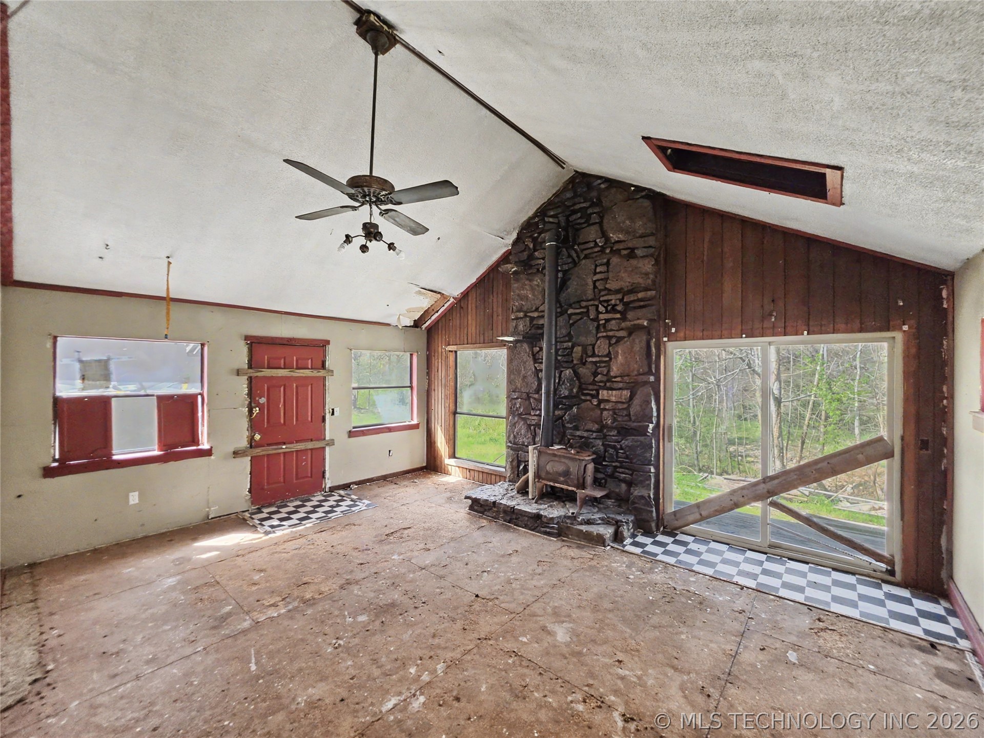 20544 E Whipperwill Road Tahlequah OK 74464