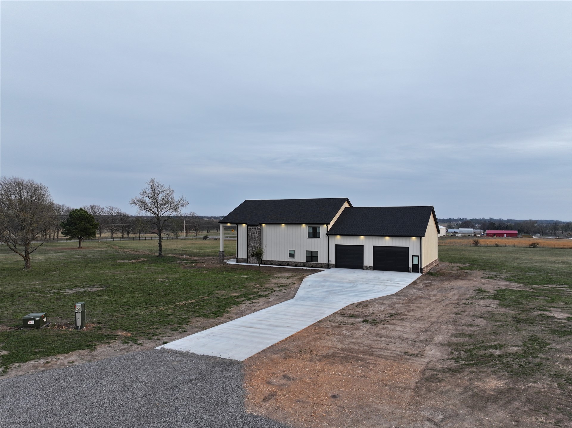 13917 State Highway 82 Tahlequah OK 74464