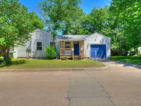 338 W 47th Place Tulsa OK 74126