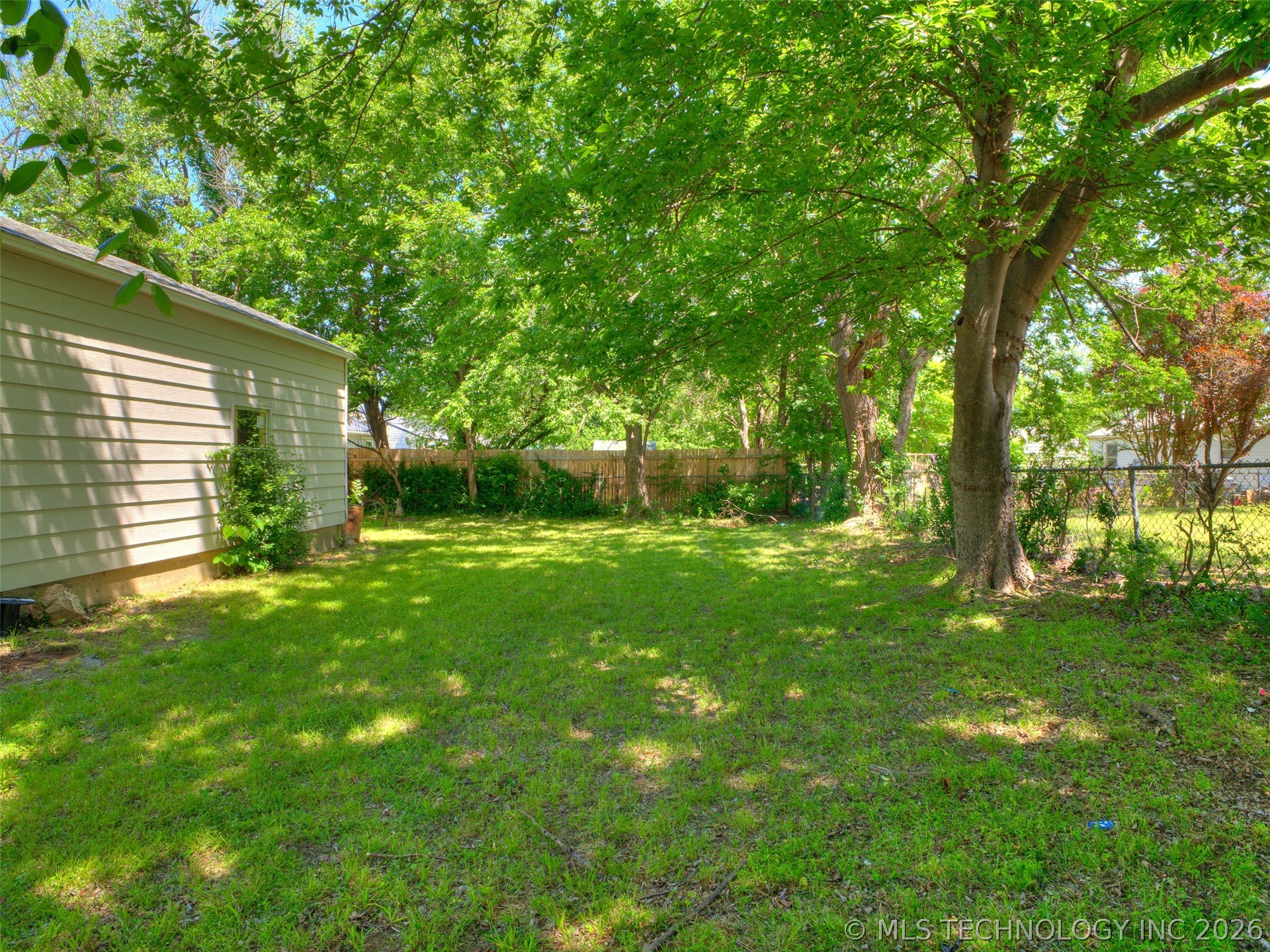 338 W 47th Place Tulsa OK 74126