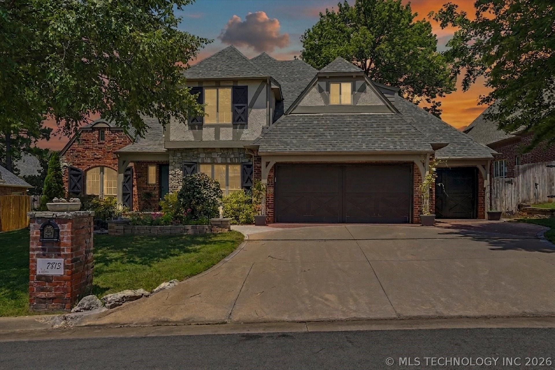 7813 E 99th Place Tulsa OK 74133