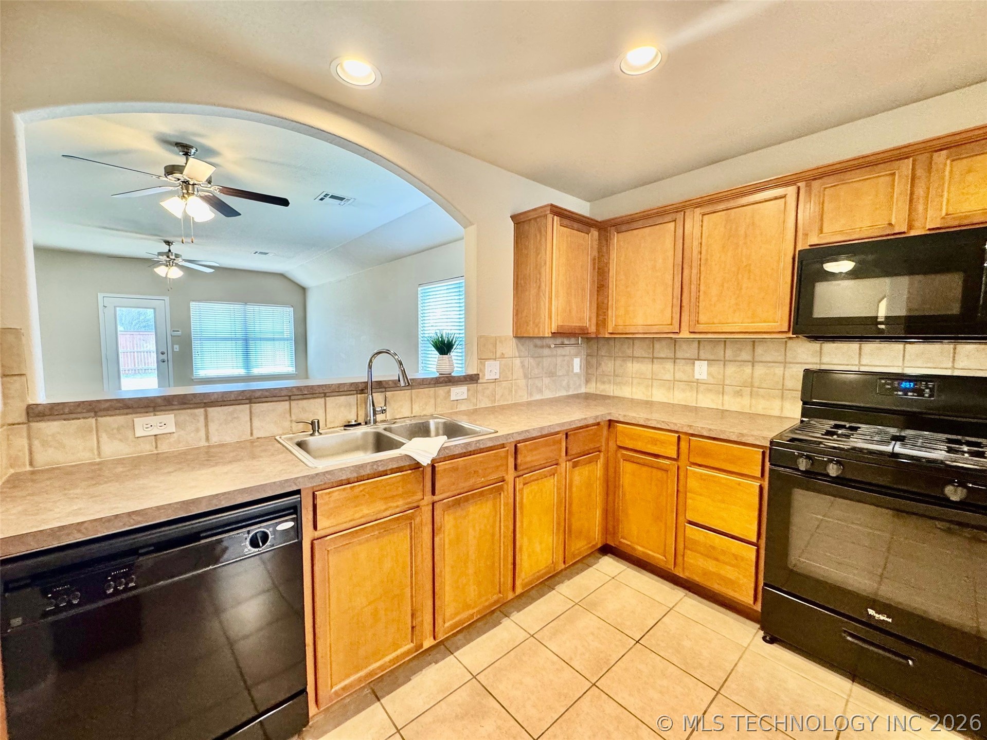 10724 N 146th Eastavenue Owasso OK 74055