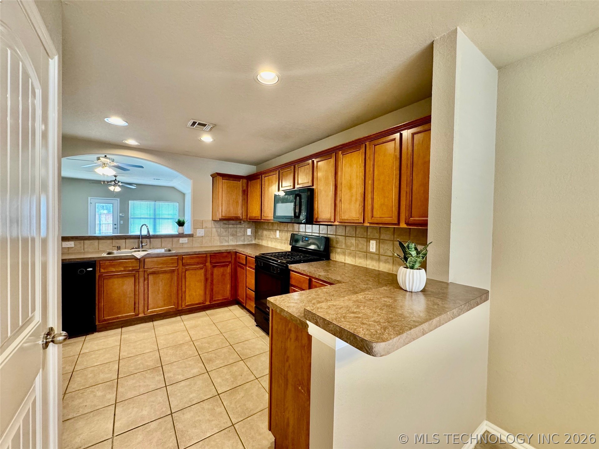 10724 N 146th Eastavenue Owasso OK 74055