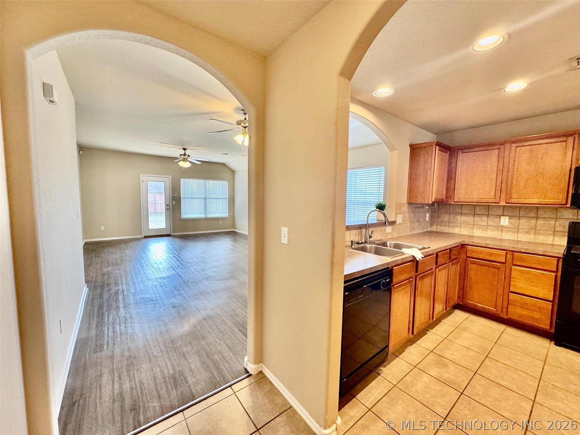 10724 N 146th Eastavenue Owasso OK 74055