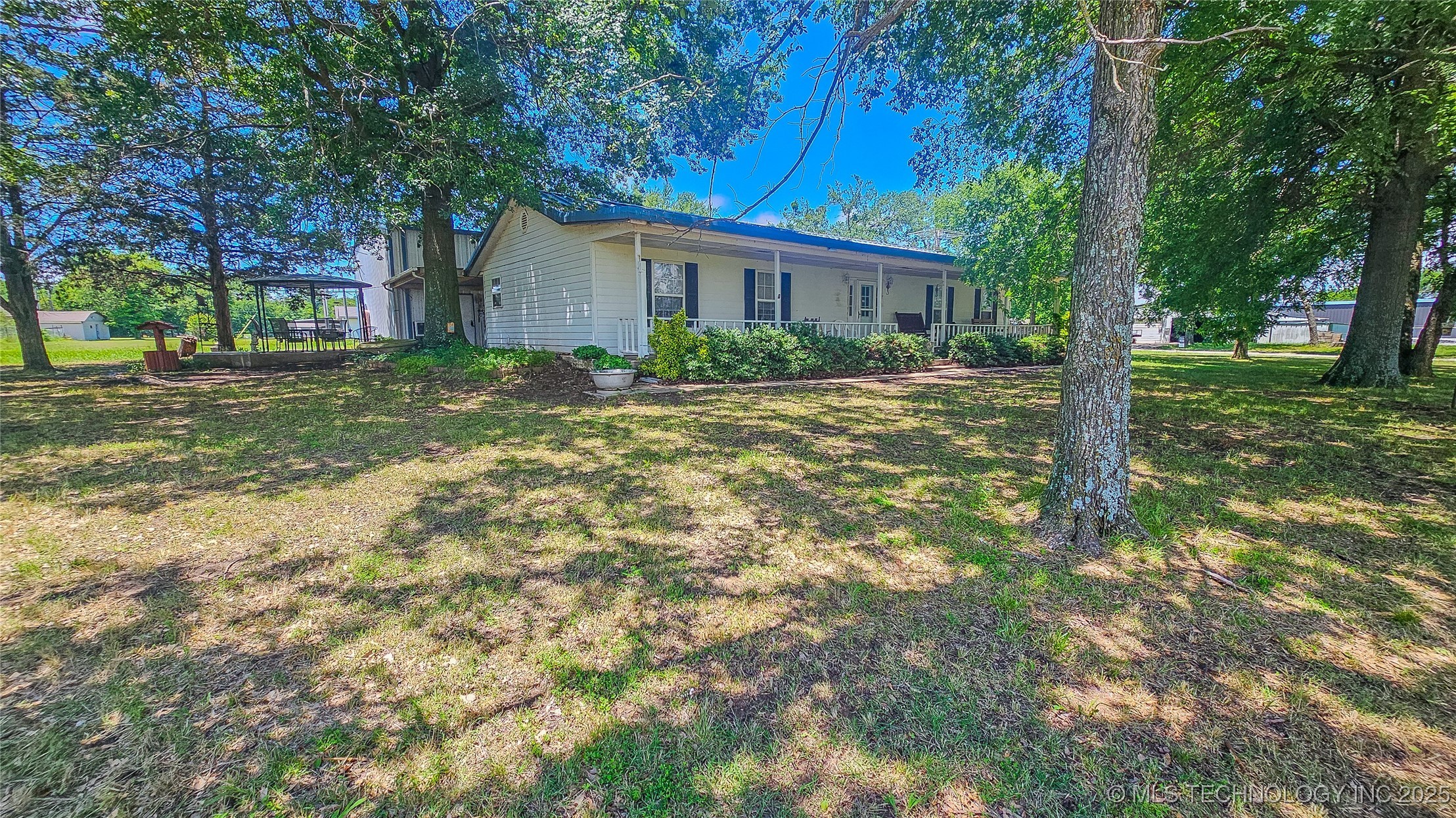 421975 E 1155 Road Eufaula OK 74432