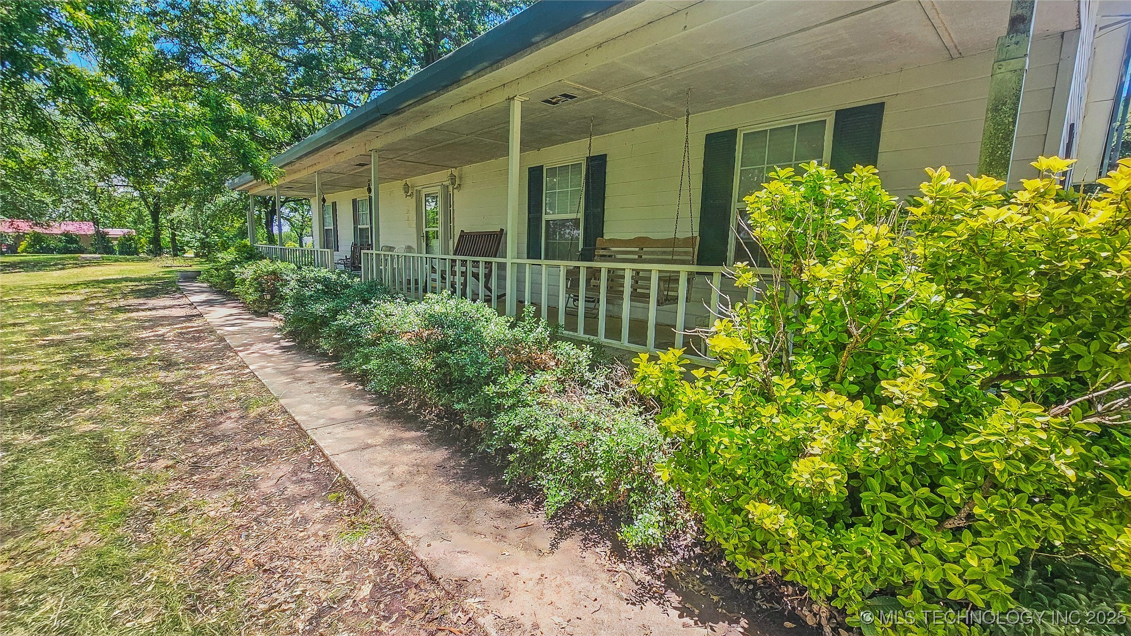 421975 E 1155 Road Eufaula OK 74432