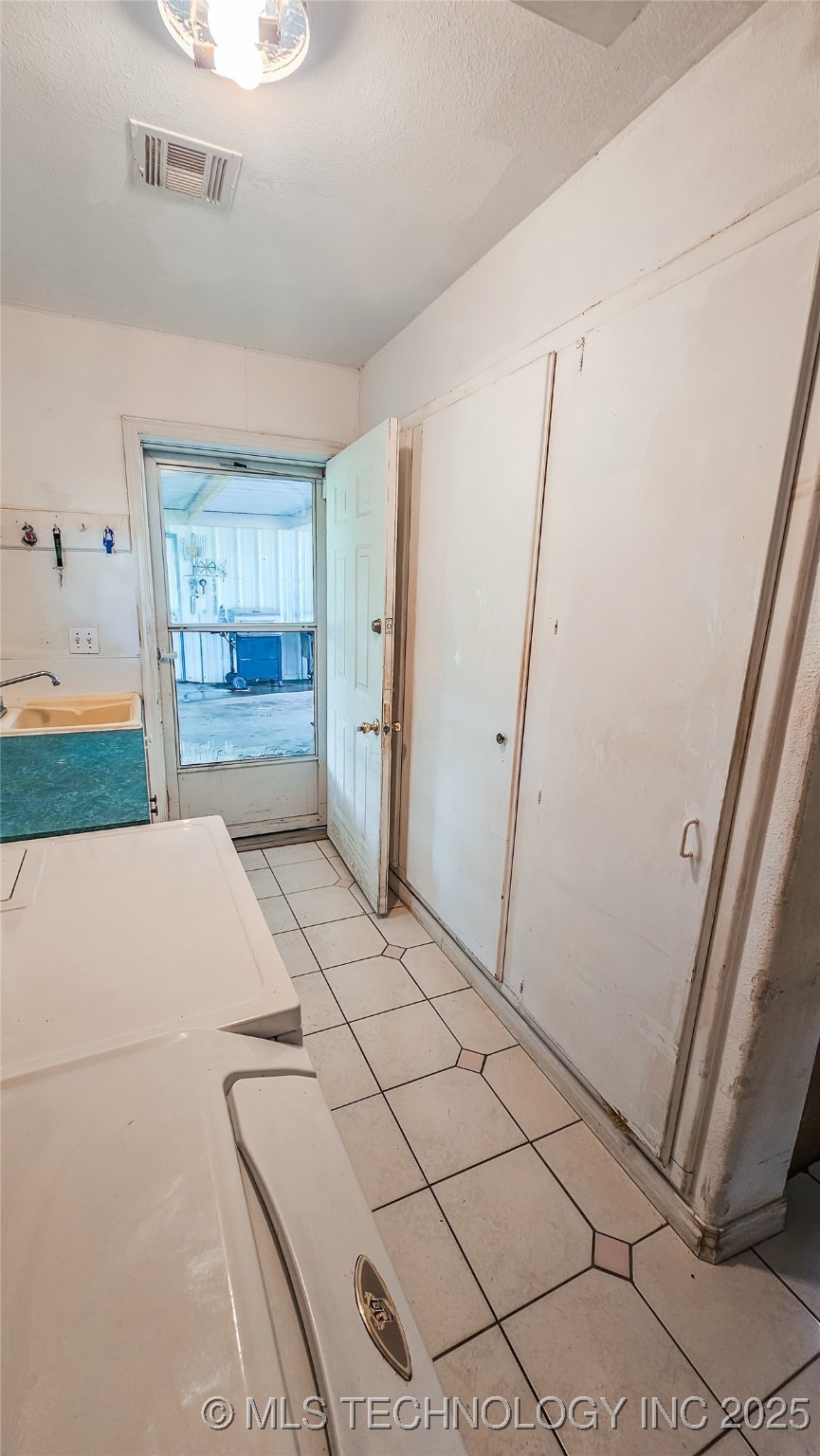 421975 E 1155 Road Eufaula OK 74432