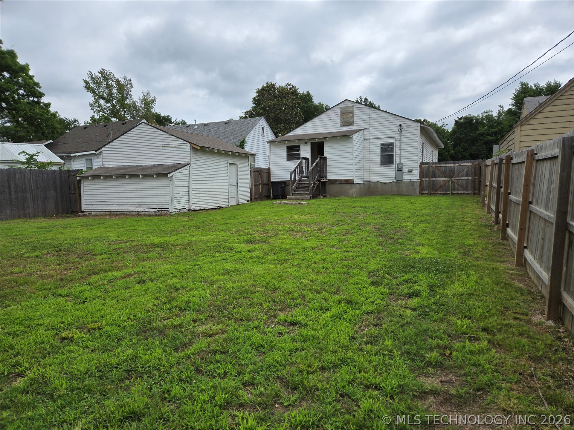 1629 S Keeler Avenue Bartlesville OK 74003