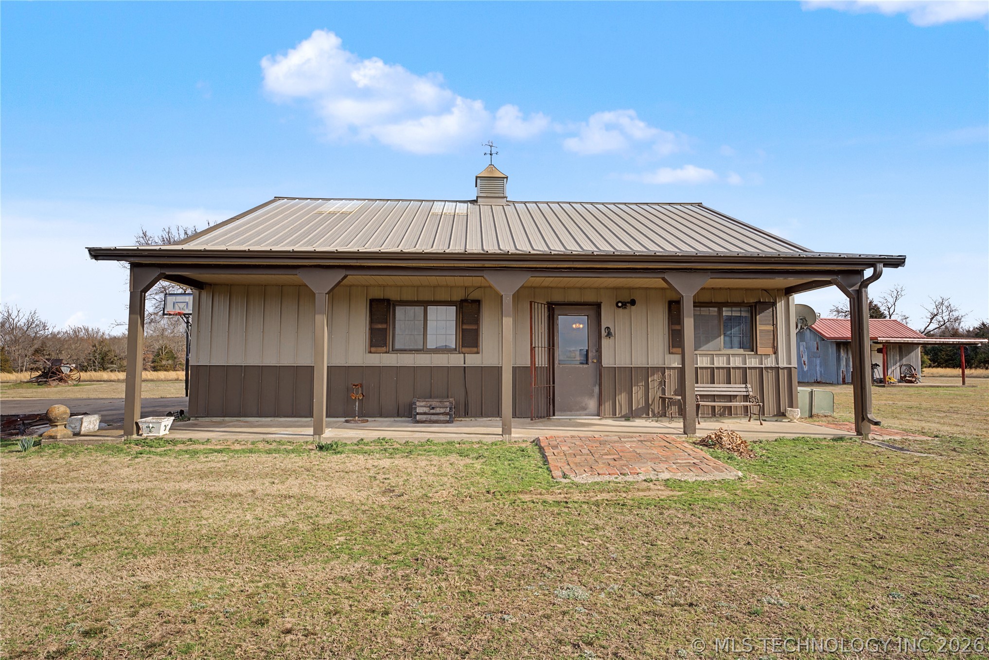 15875 New Lake Road Henryetta OK 74437