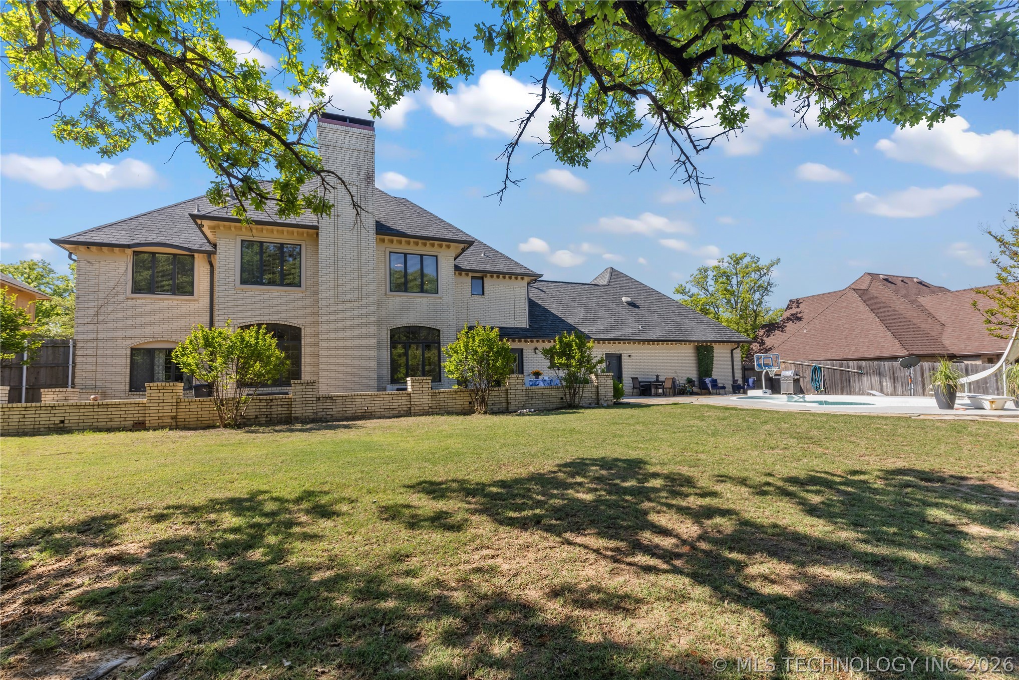 2615 Ridgeway Ardmore OK 73401