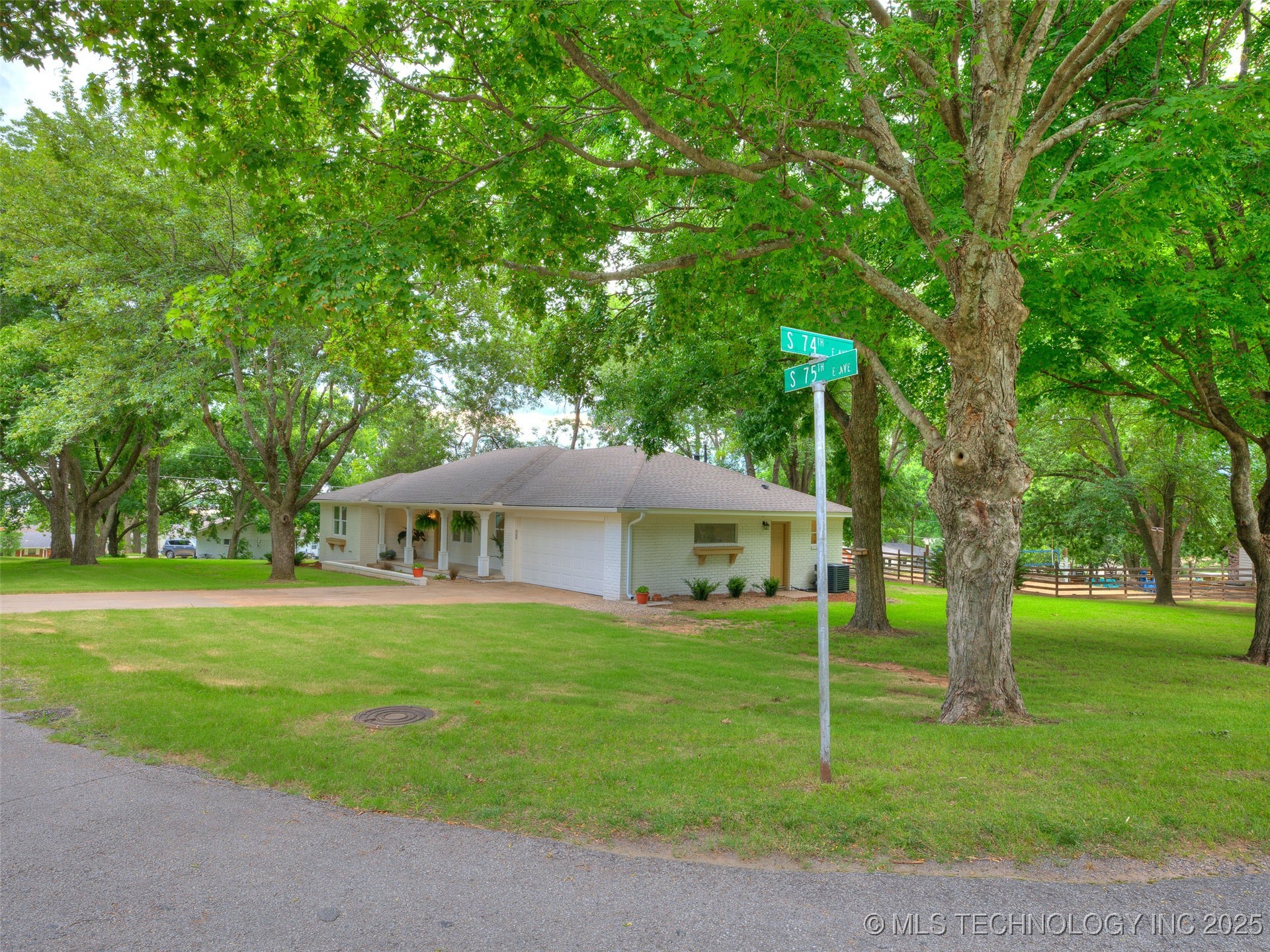 11702 S 75th East Avenue Bixby OK 74008