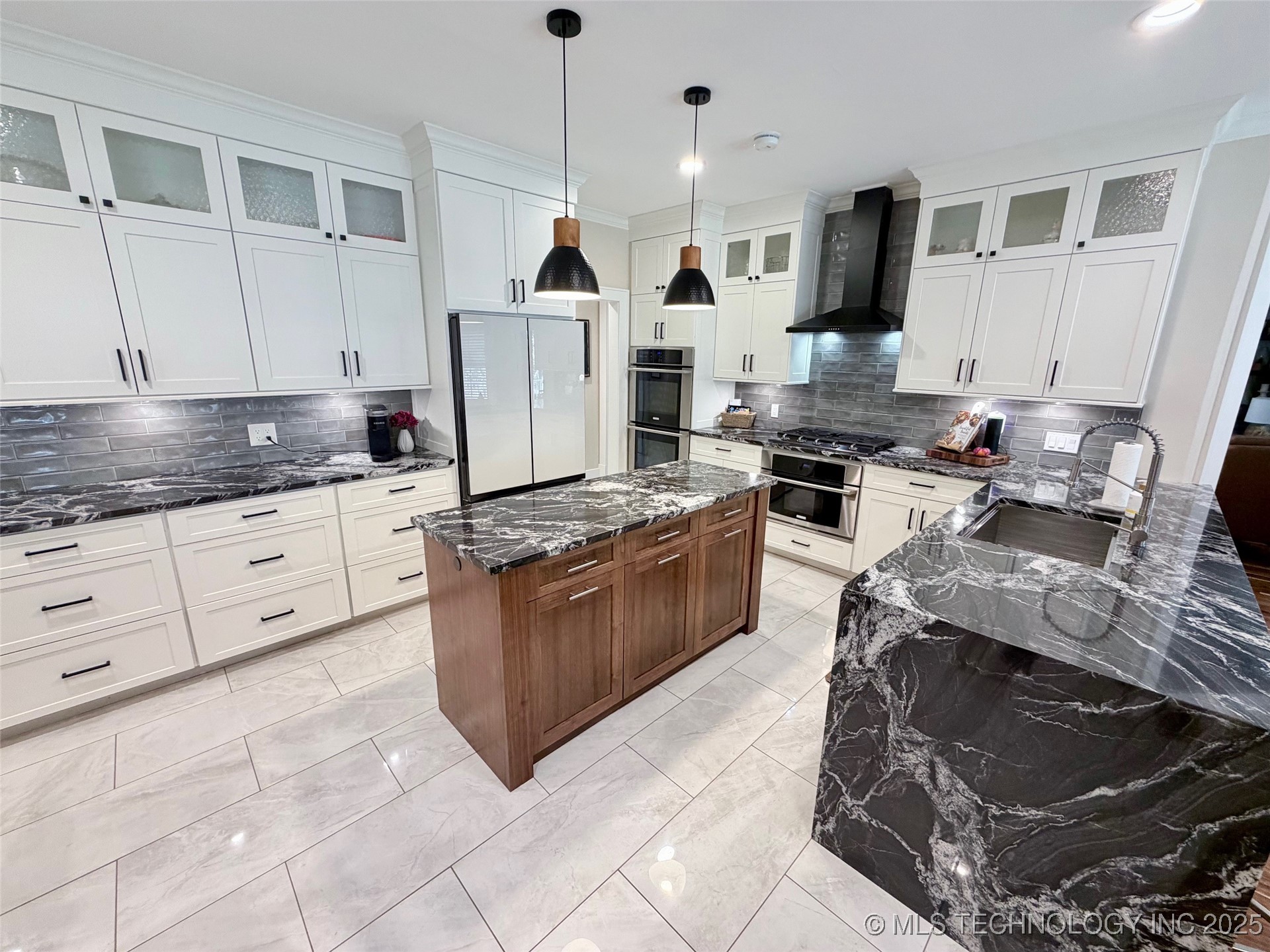 1818 Muirfield Ada OK 74820