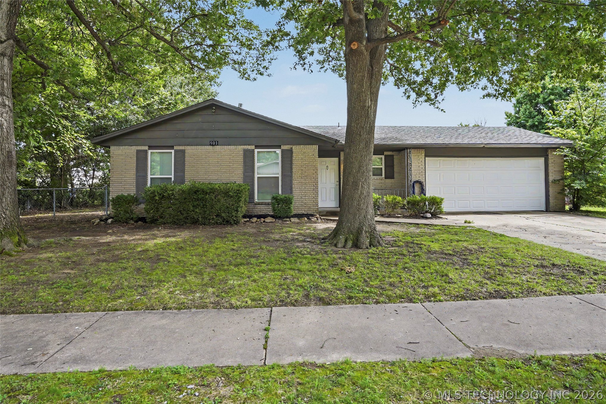 901 W Galveston Street Broken Arrow OK 74012