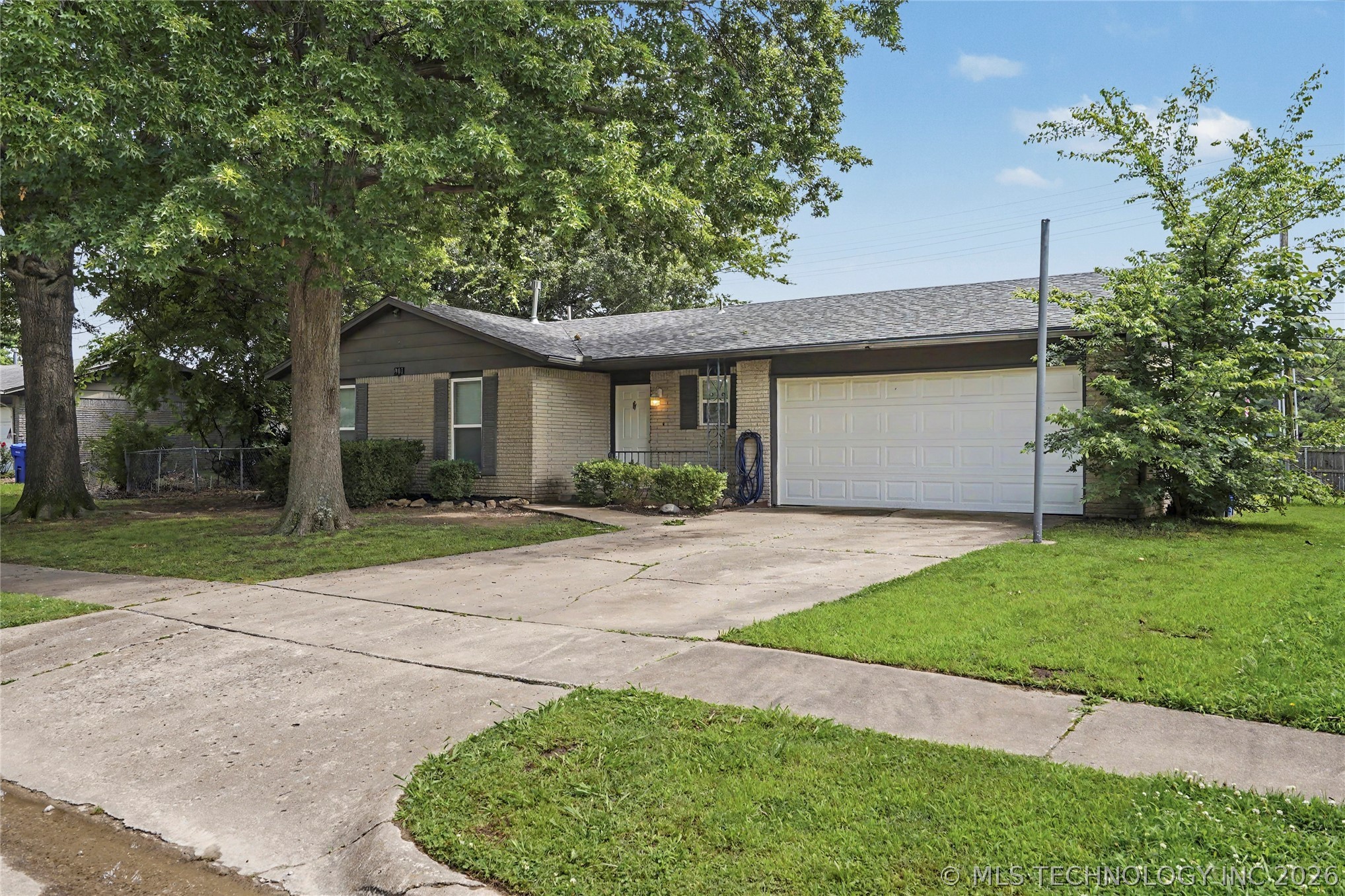 901 W Galveston Street Broken Arrow OK 74012