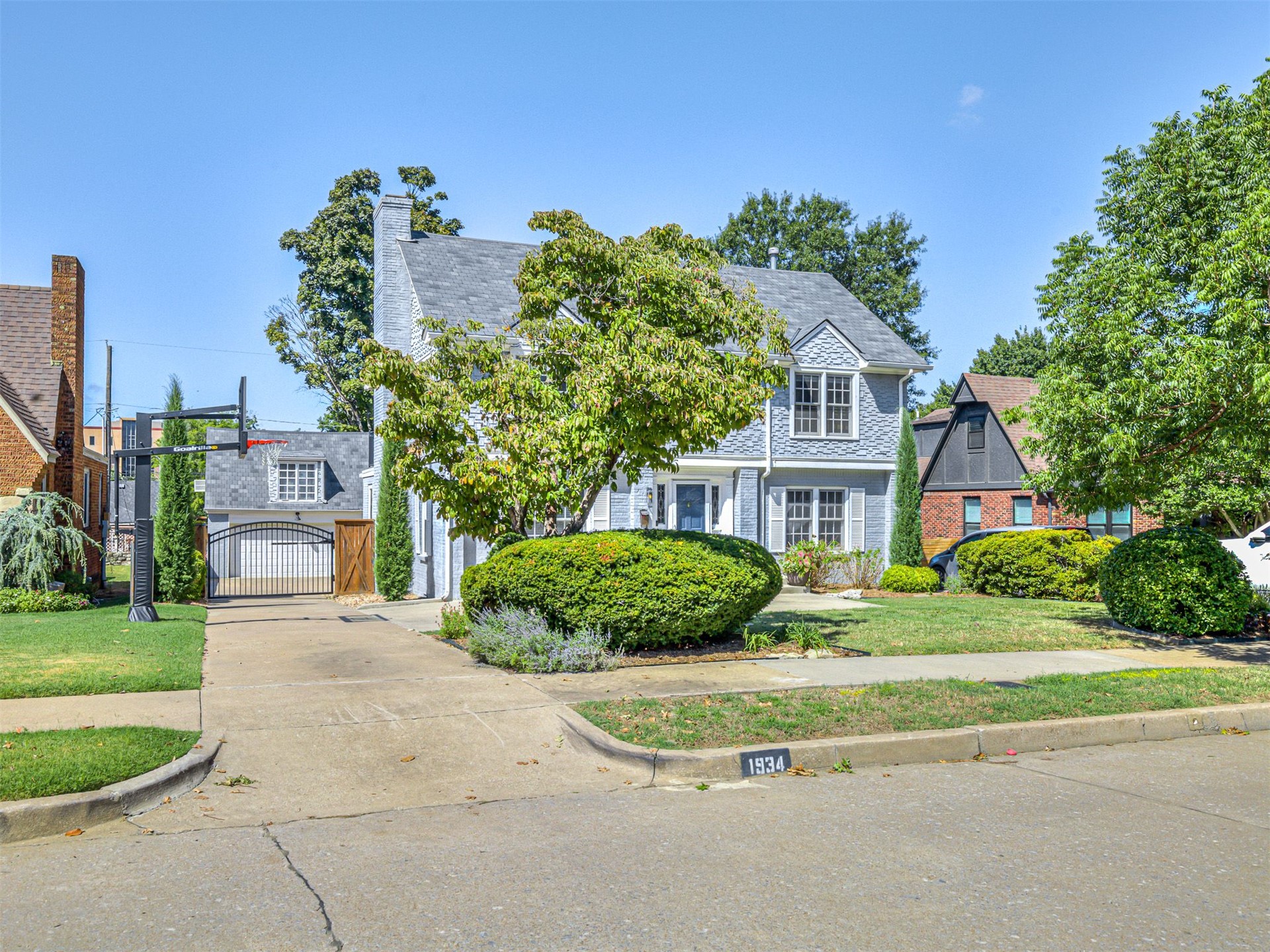 1934 S Evanston Avenue Tulsa OK 74104
