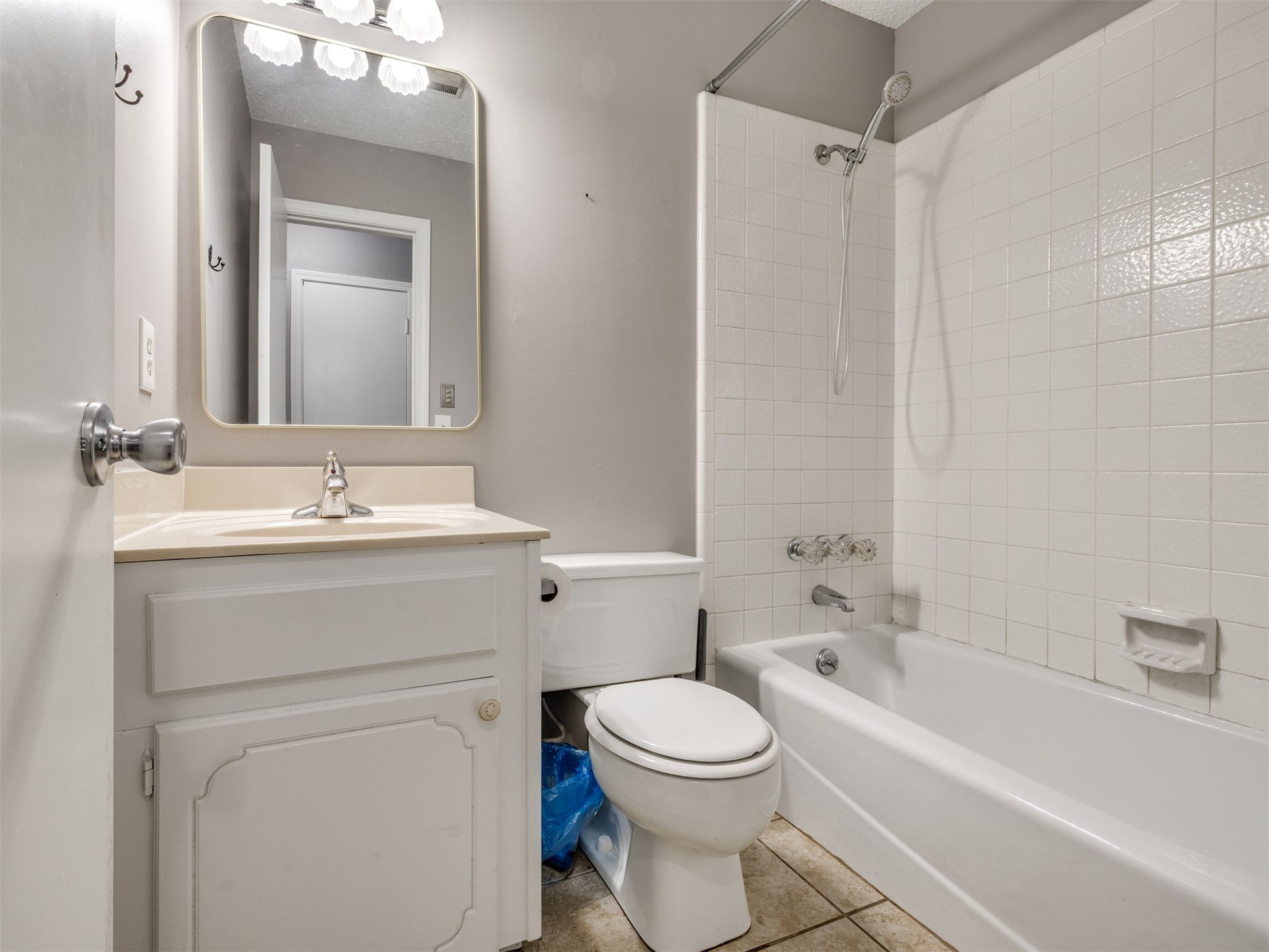 204 W Seward Avenue Sand Springs OK 74063