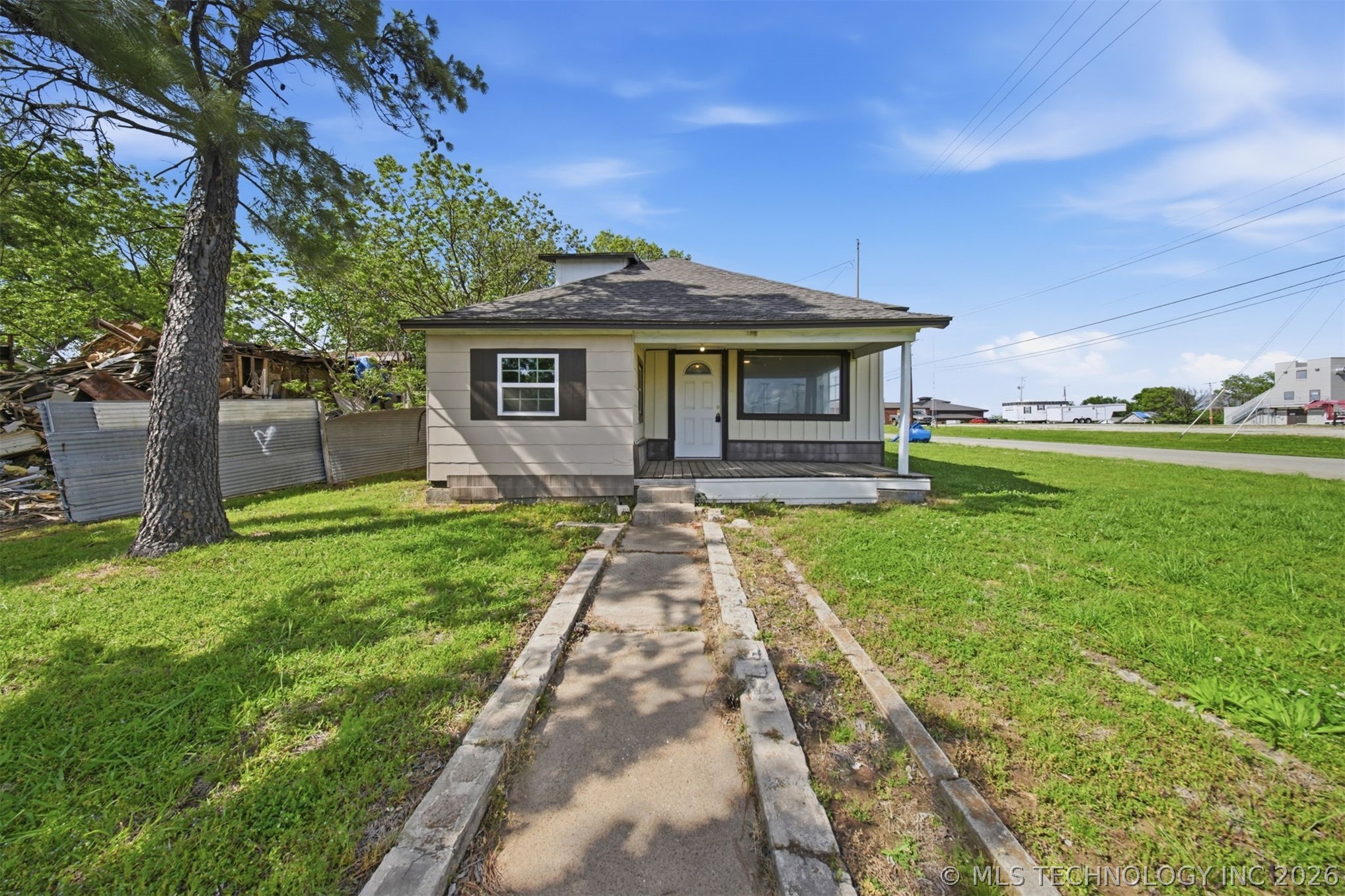 302 W Maple Street Cushing OK 74023