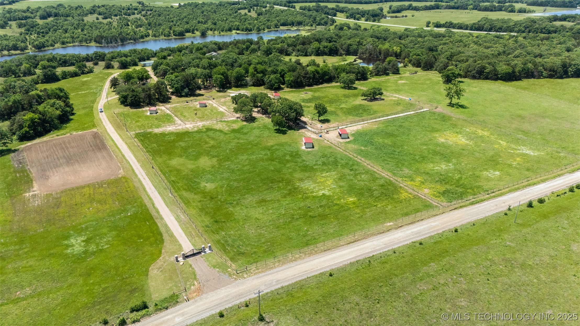 37969 County Road 1590 Coalgate OK 74538