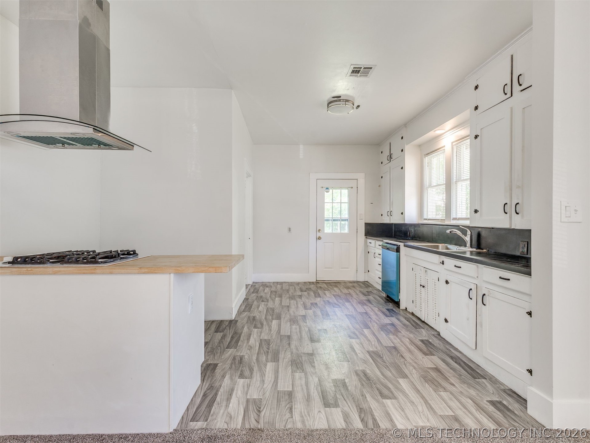 112 N Xanthus Avenue Tulsa OK 74110