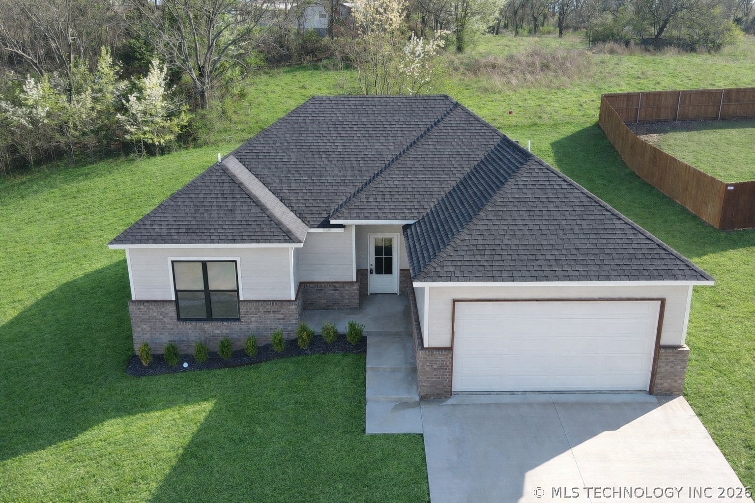 824 E Harlan Drive Tahlequah OK 74464