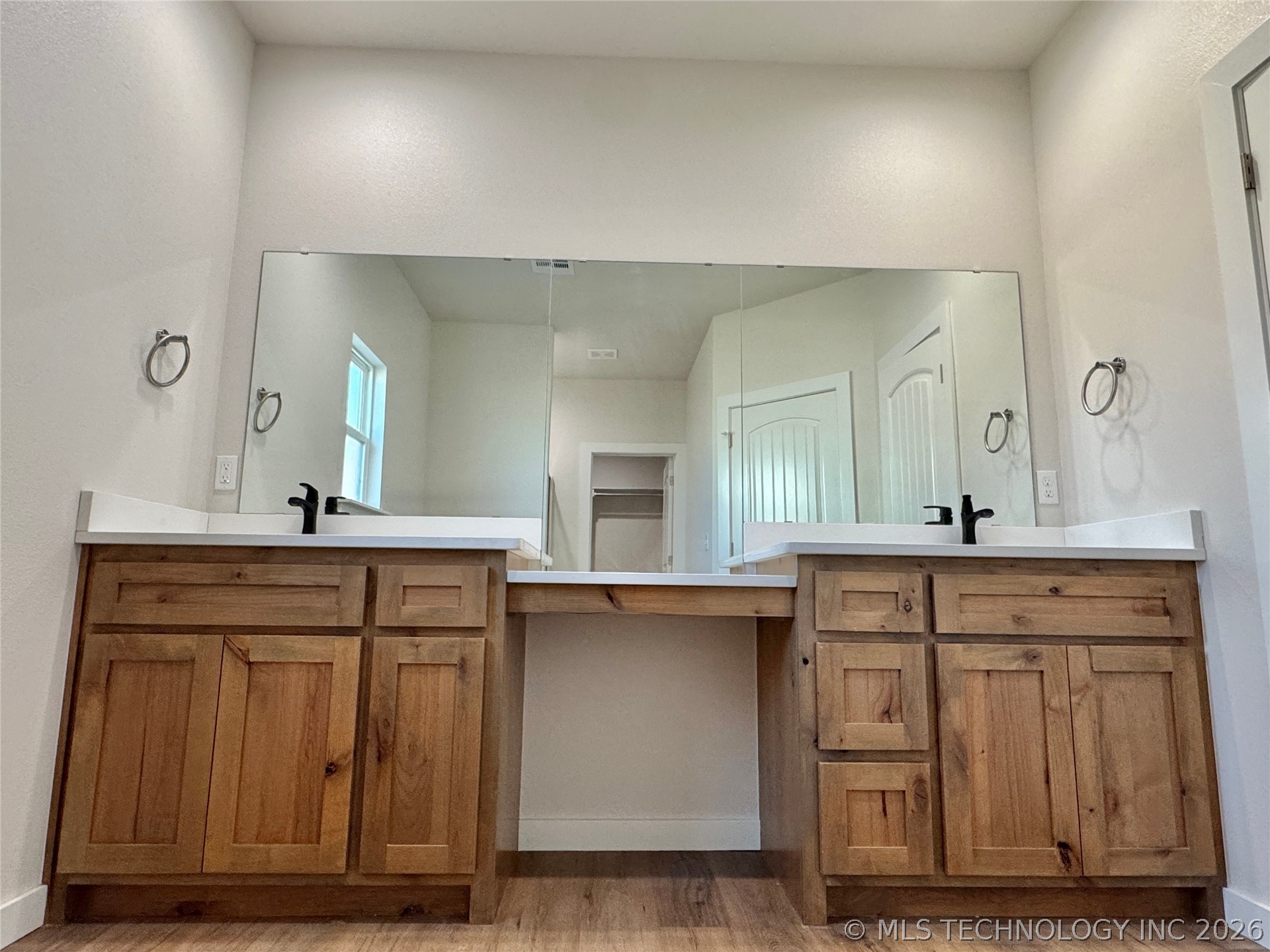824 E Harlan Drive Tahlequah OK 74464