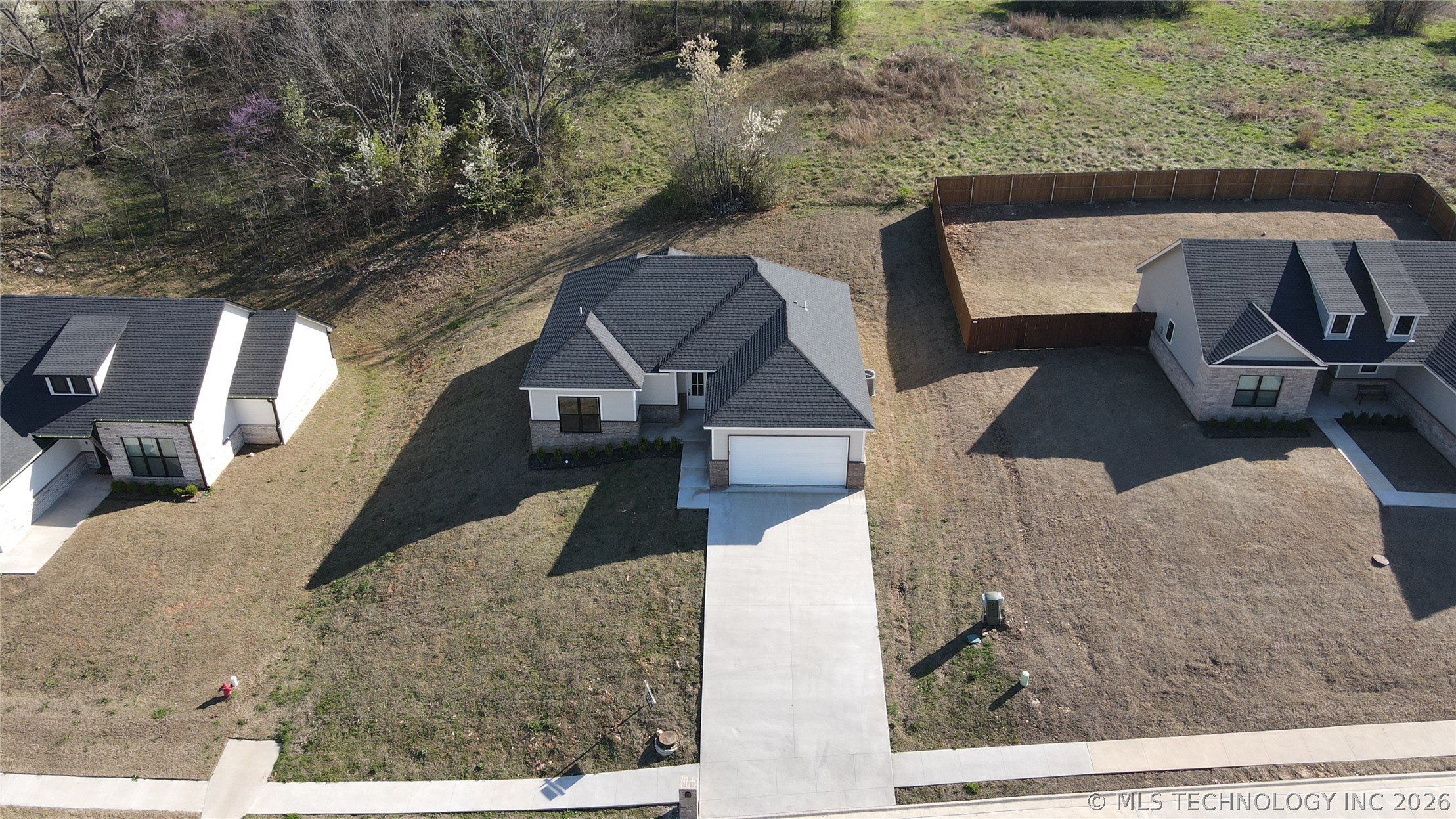 824 E Harlan Drive Tahlequah OK 74464