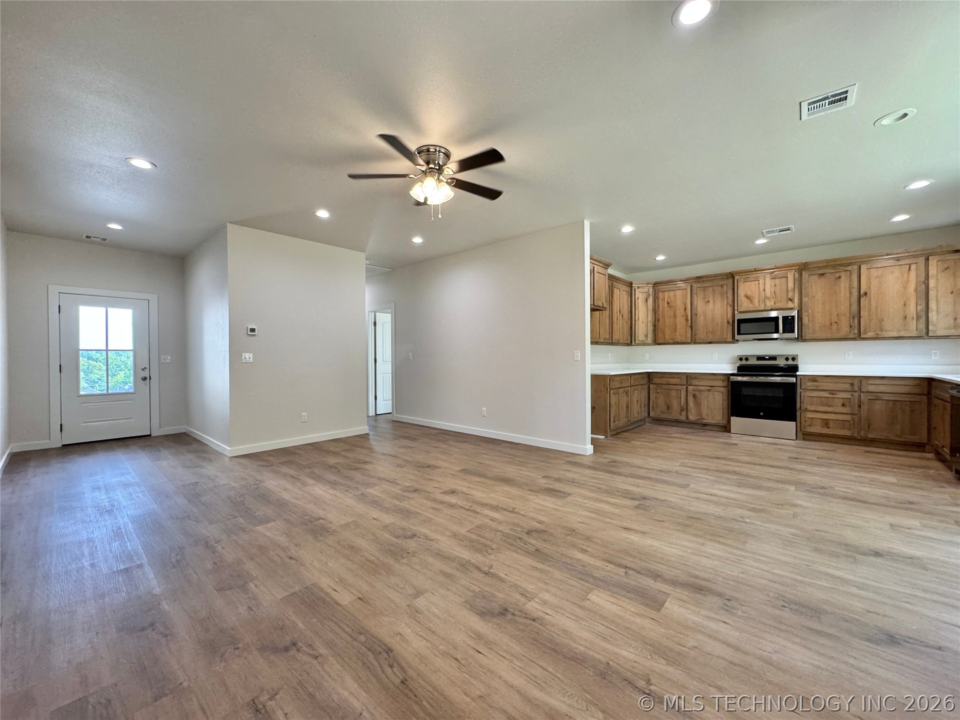 824 E Harlan Drive Tahlequah OK 74464